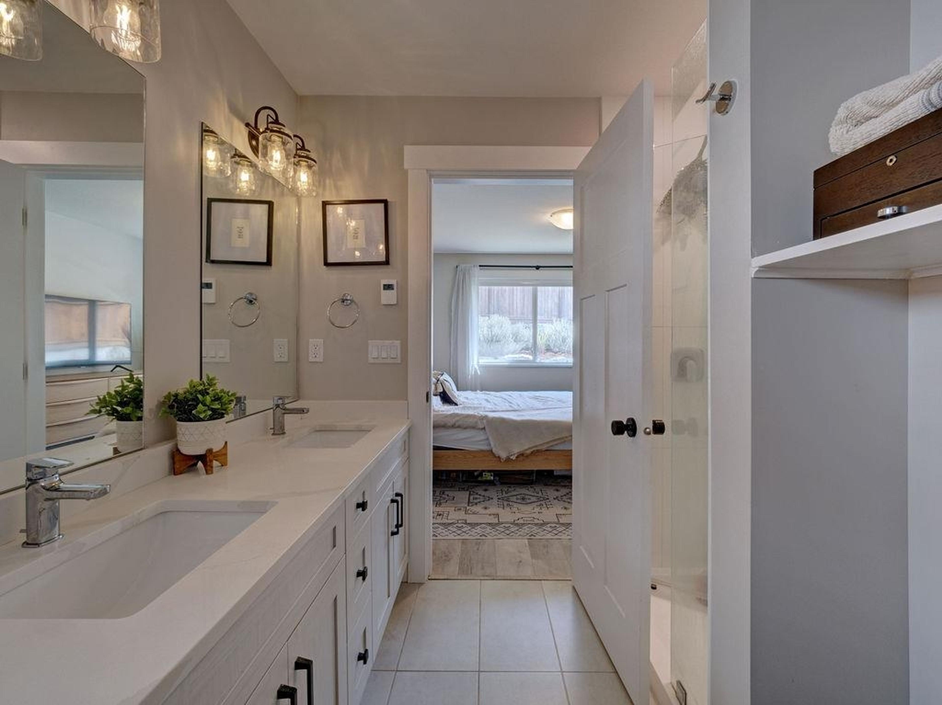 6078 KINGBIRD AVENUE - 26