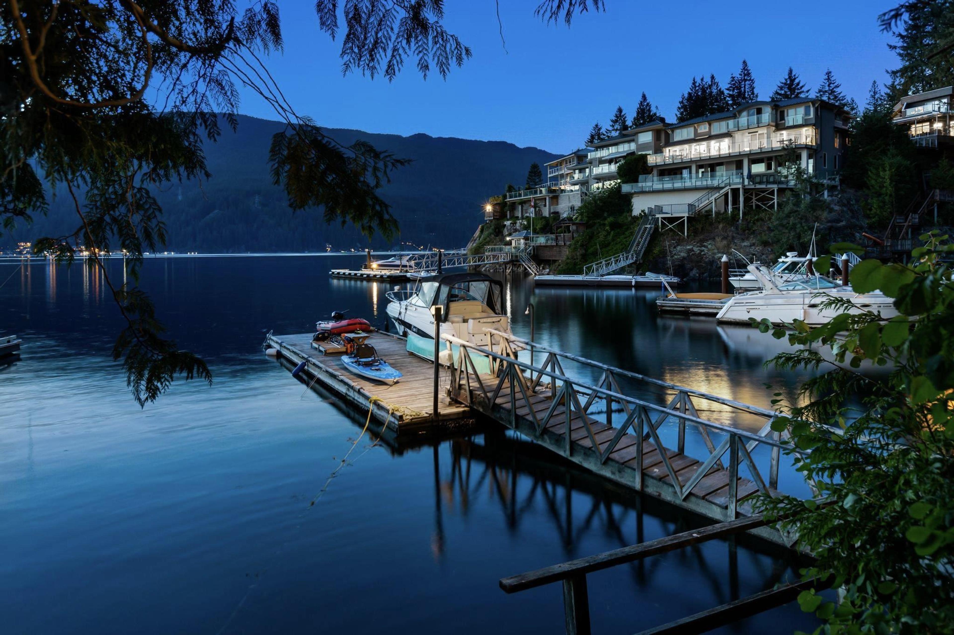 4995 ROBSON ROAD - Main Image