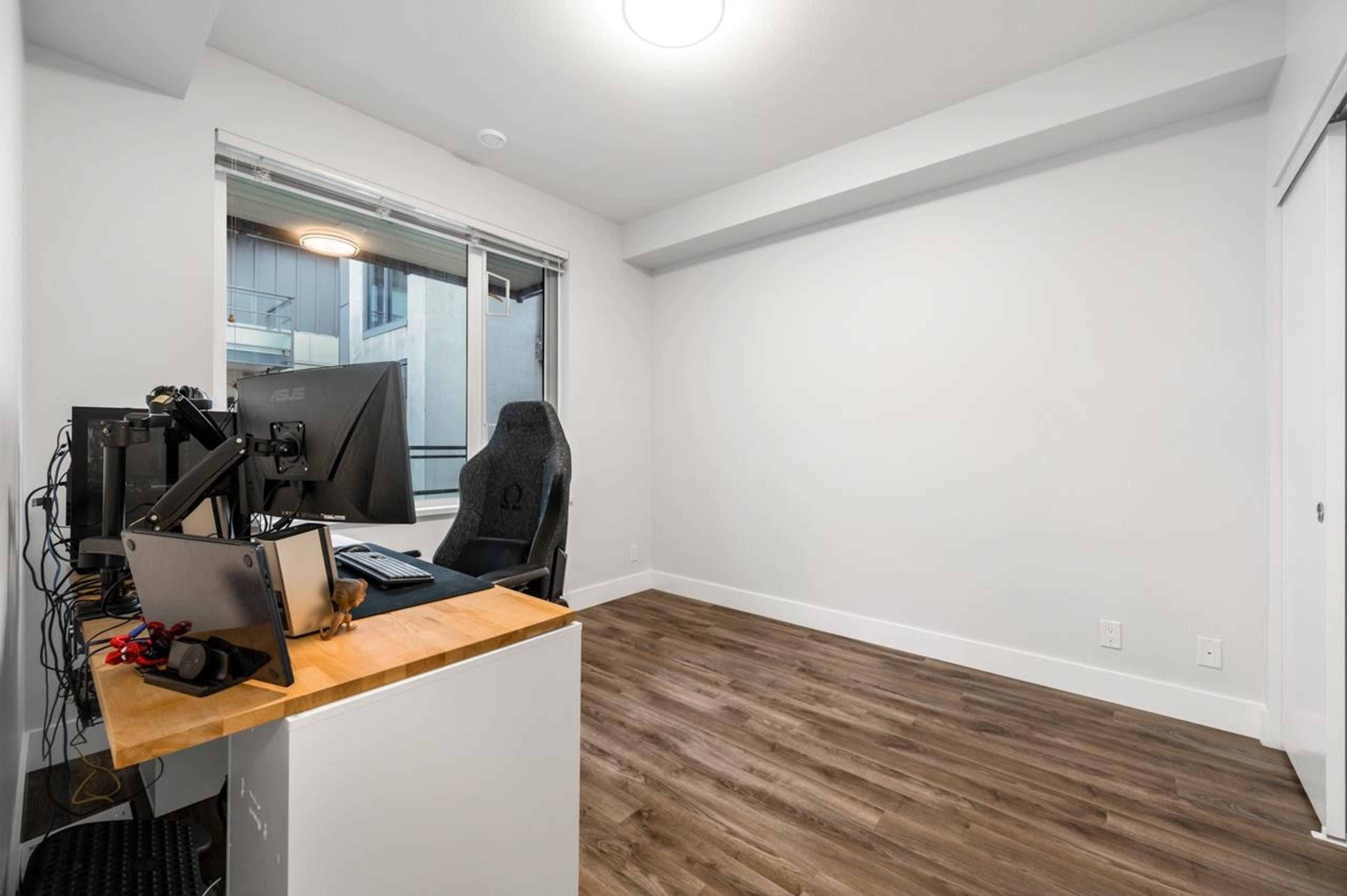 #309 5355 LANE STREET - Image 13