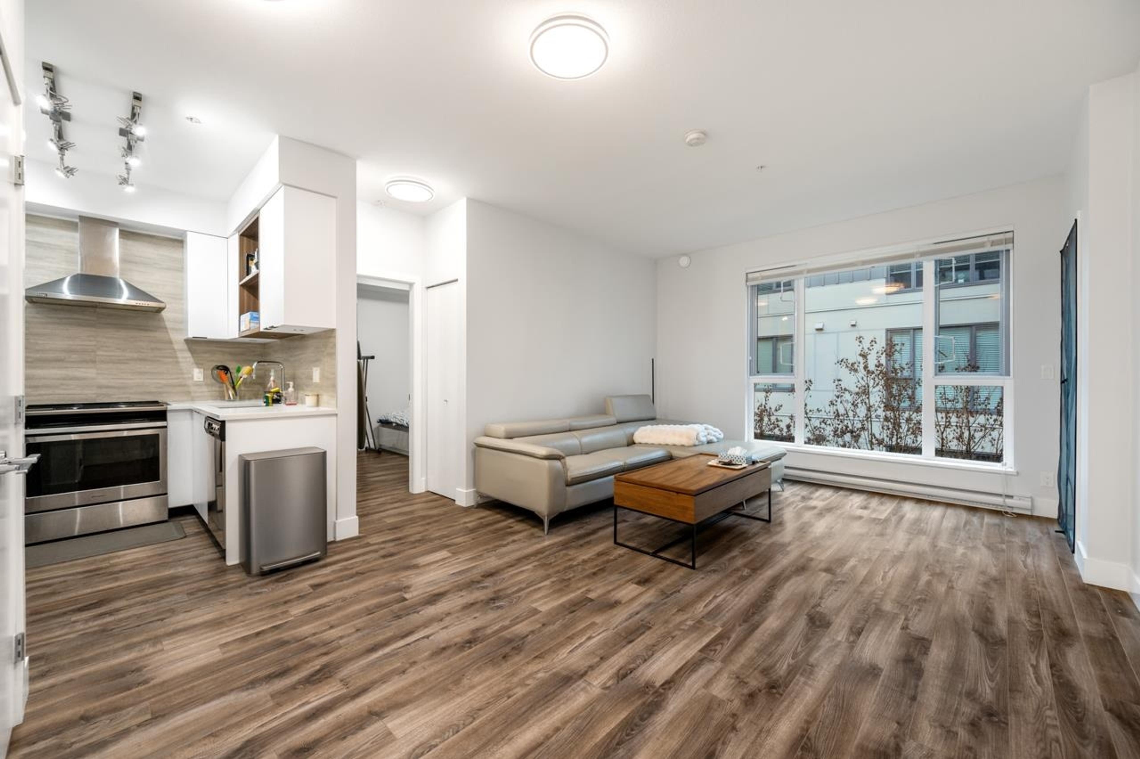 #309 5355 LANE STREET - Image 1