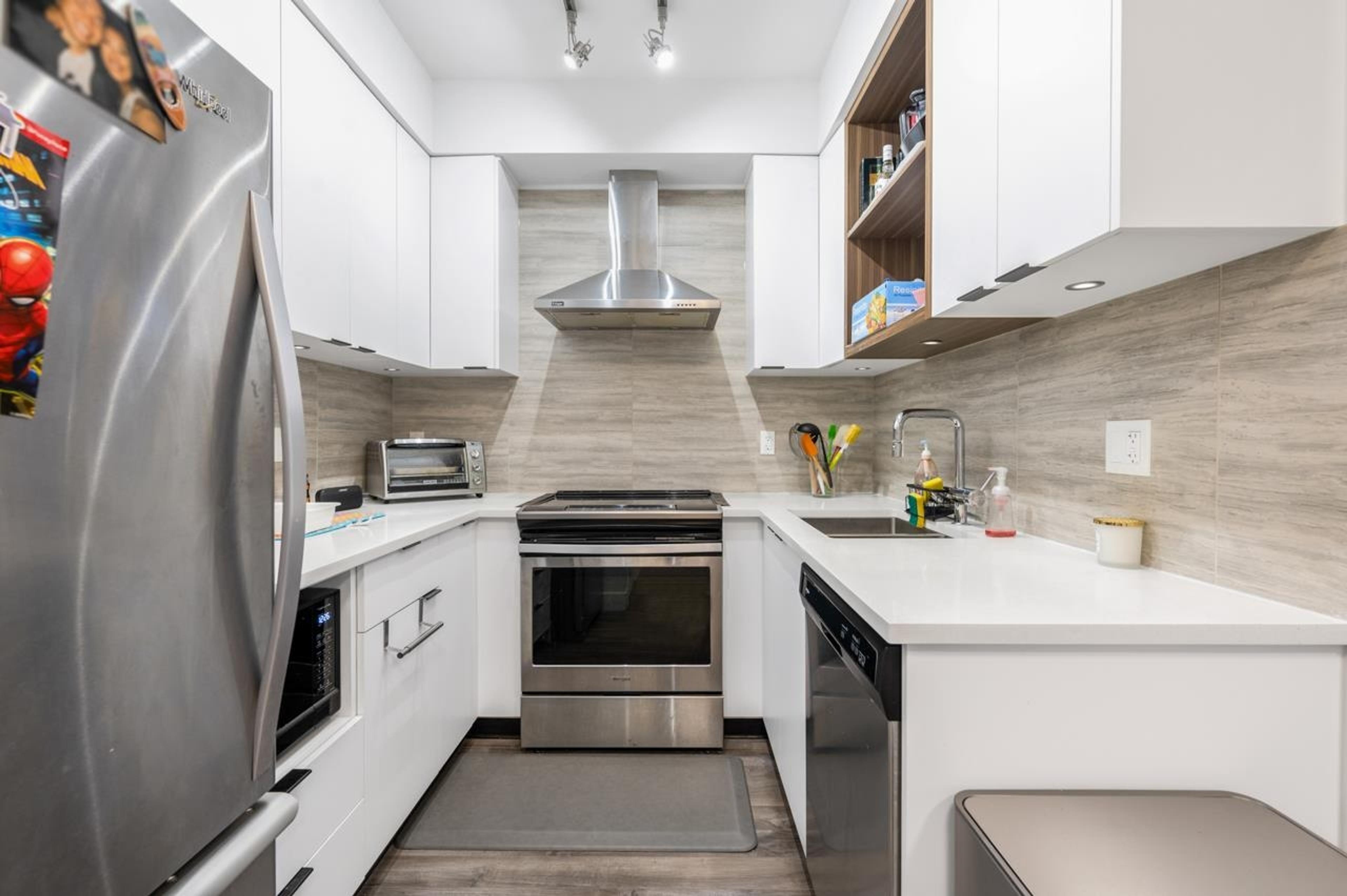 #309 5355 LANE STREET - Image 9