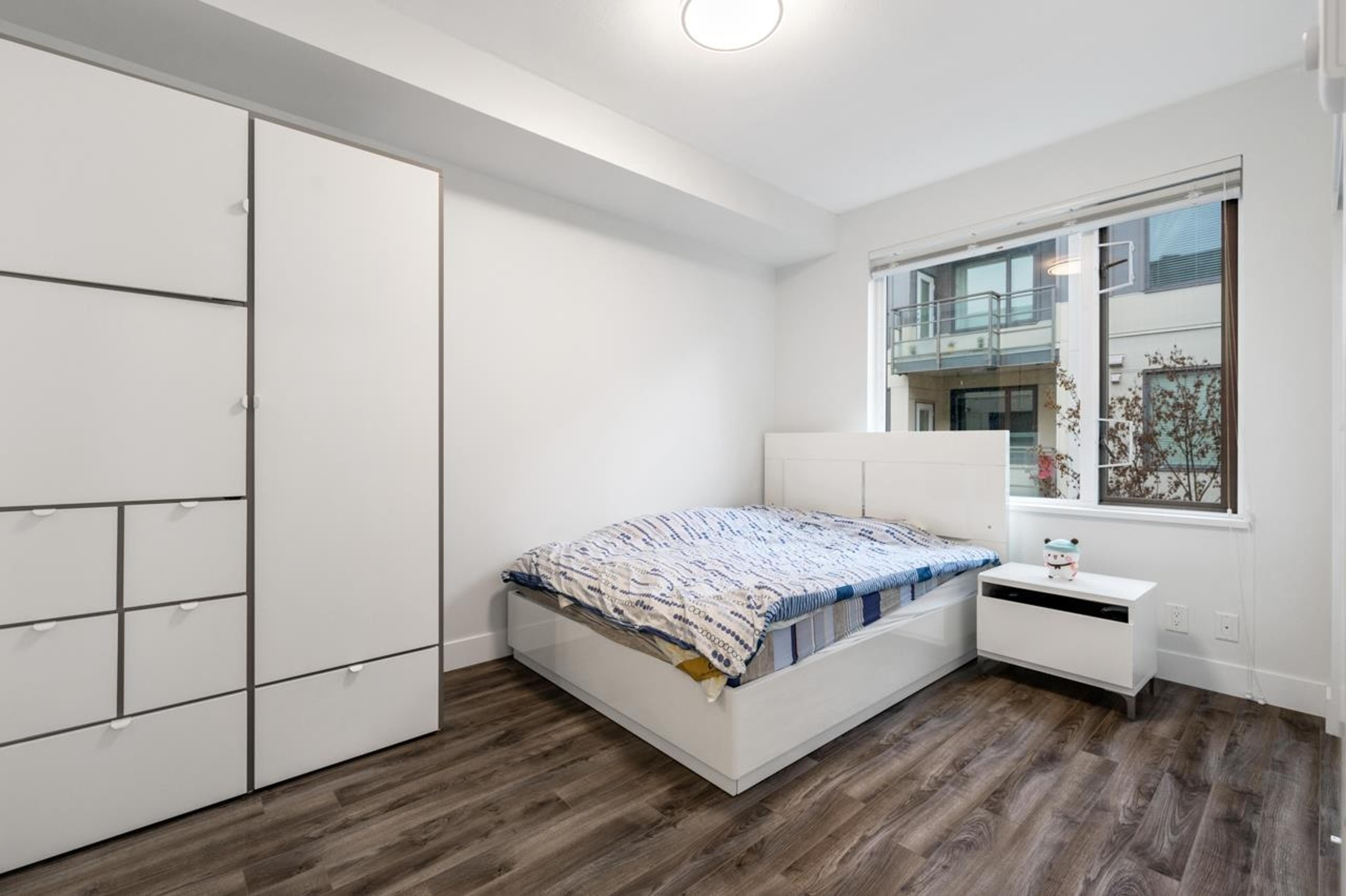 #309 5355 LANE STREET - Image 11