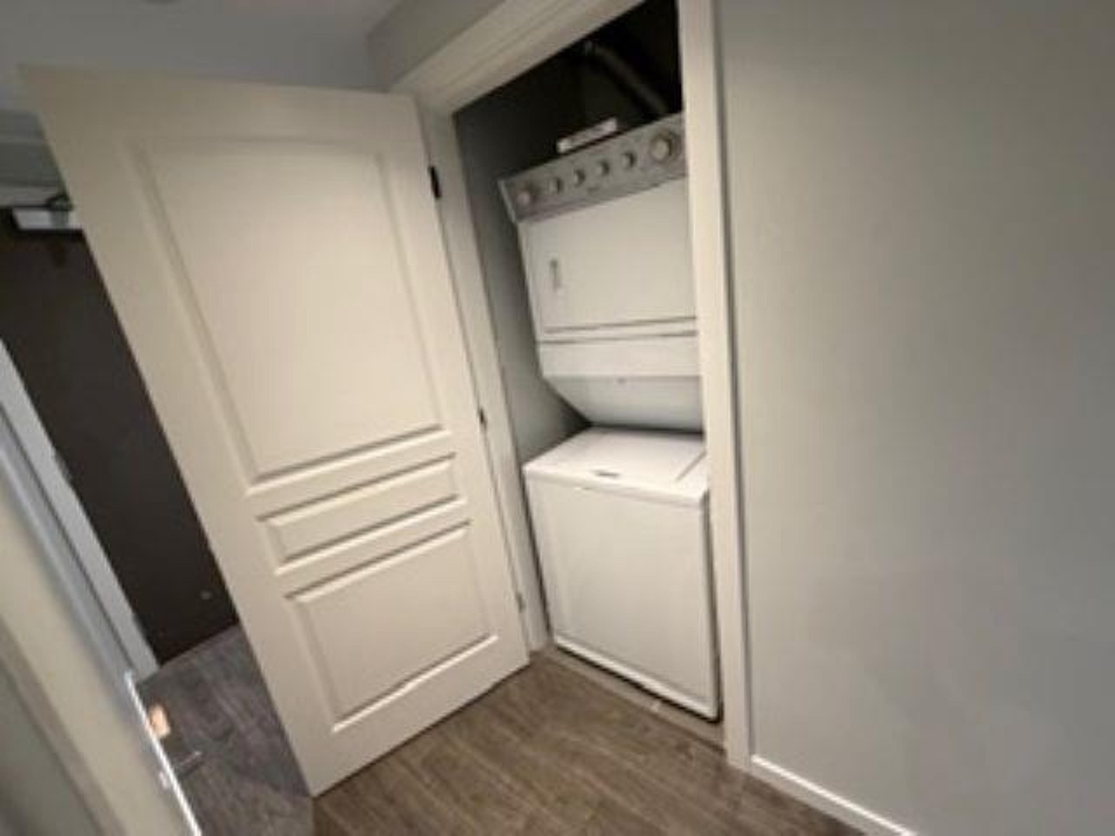 #2307 5883 BARKER AVENUE - Image 6