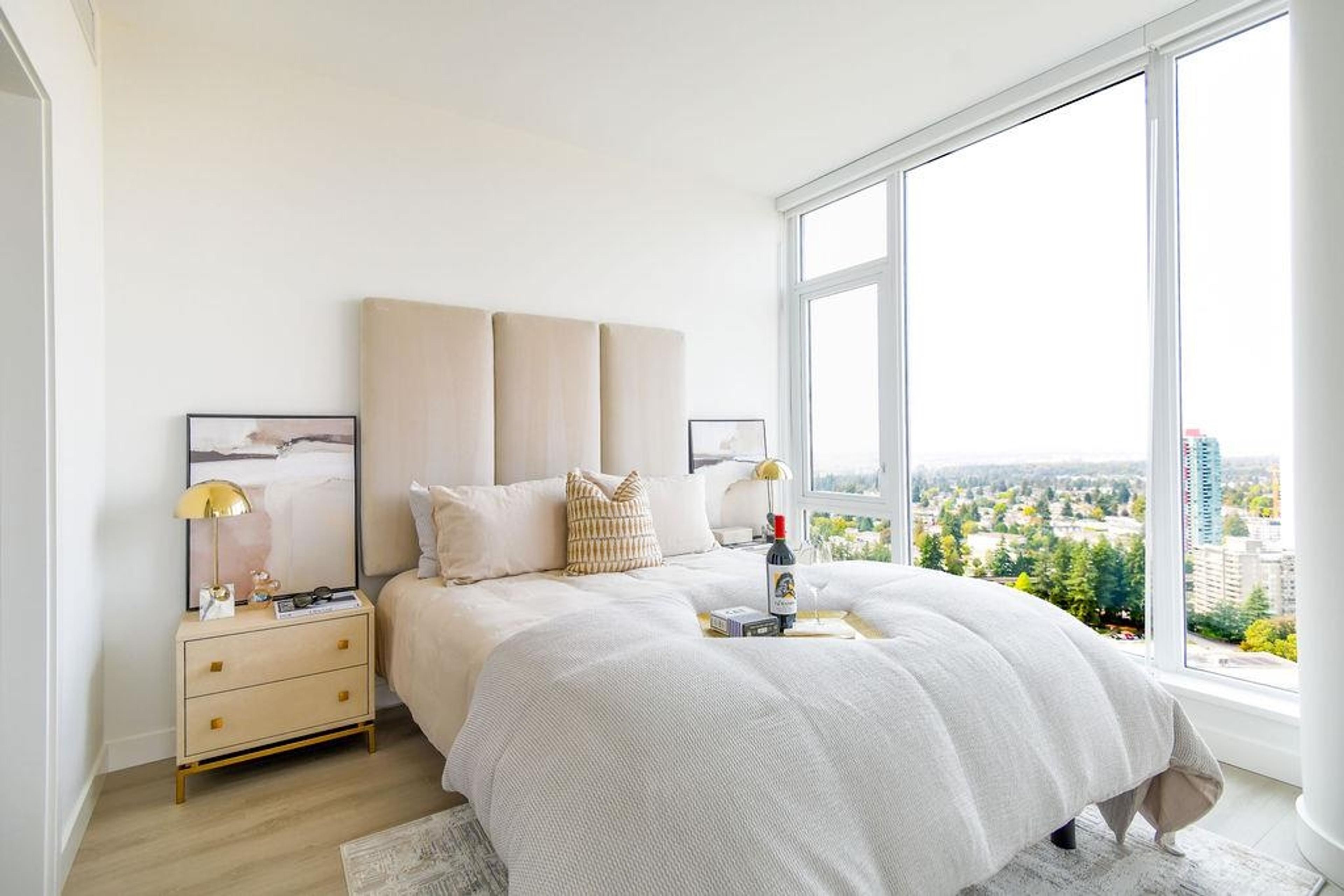 #2008 4988 BENNETT STREET - Image 6