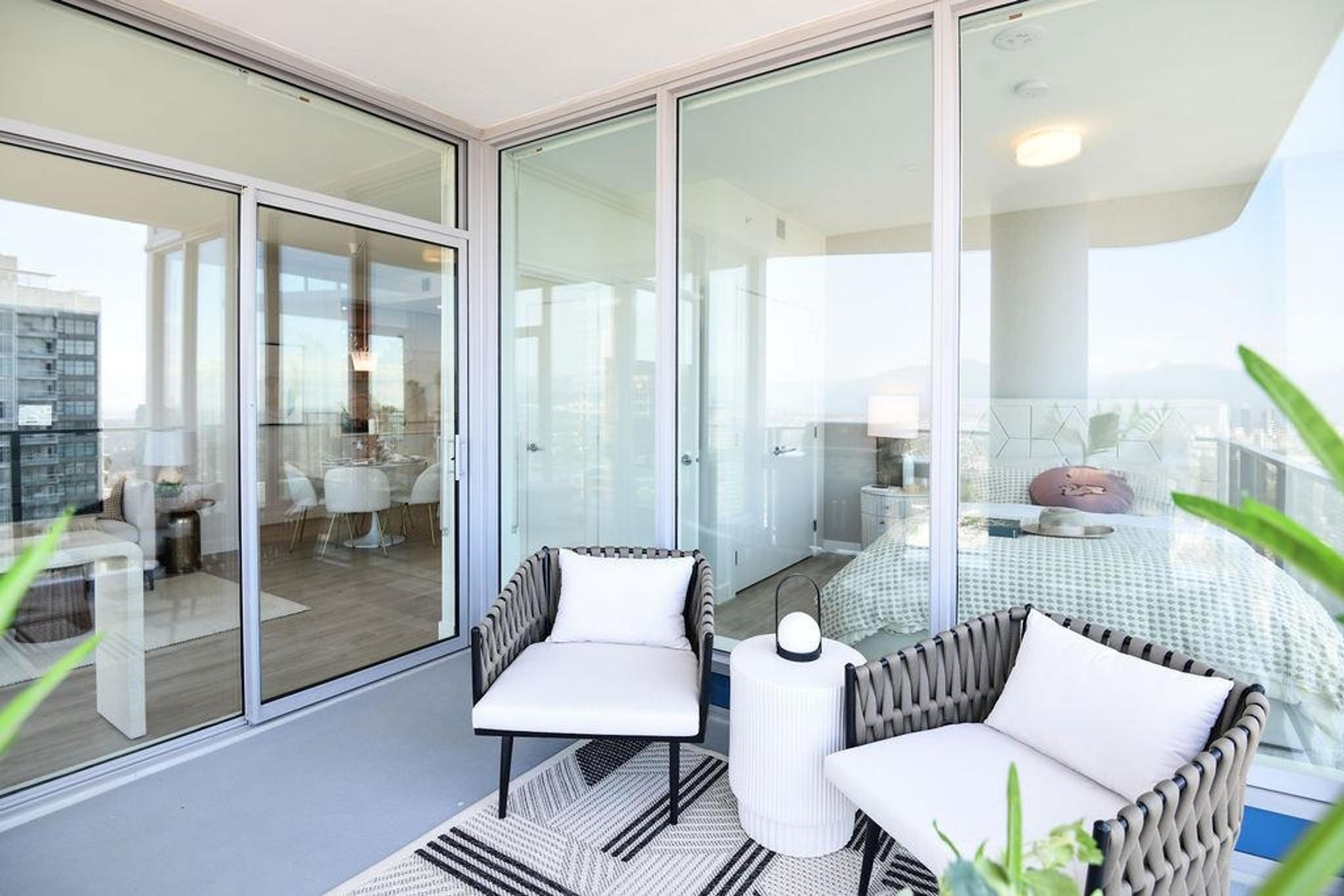 #2008 4988 BENNETT STREET - Image 12