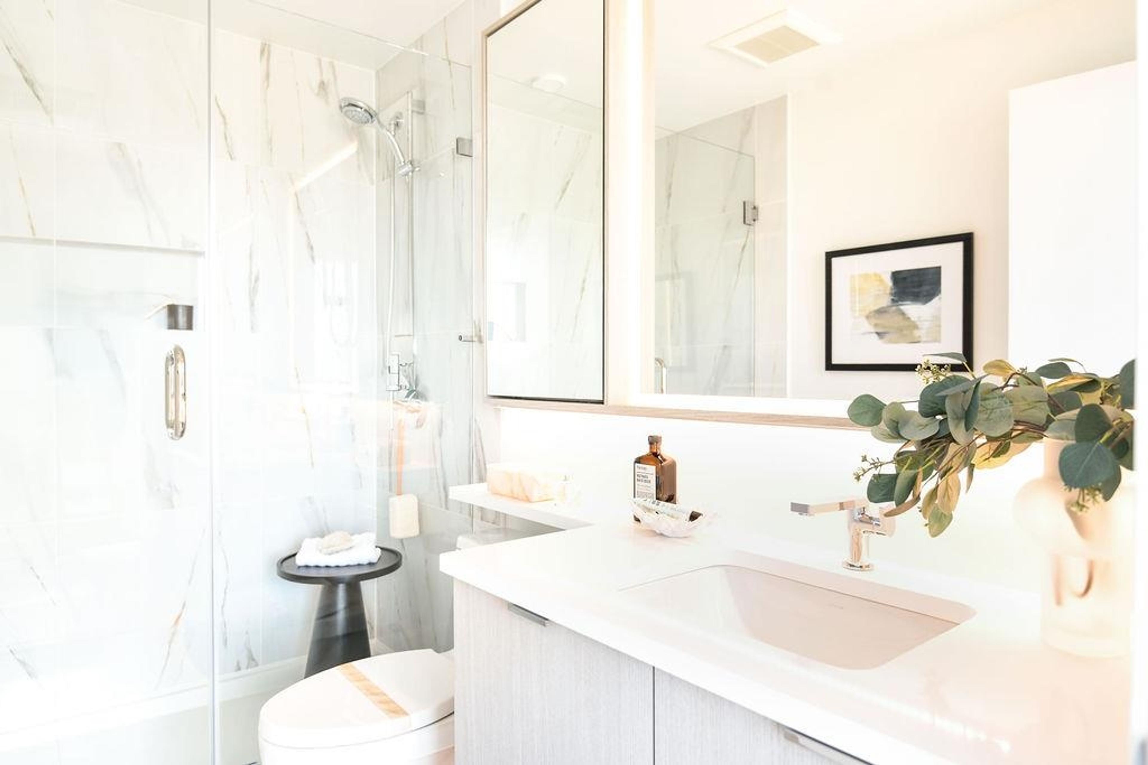 #2008 4988 BENNETT STREET - Image 10