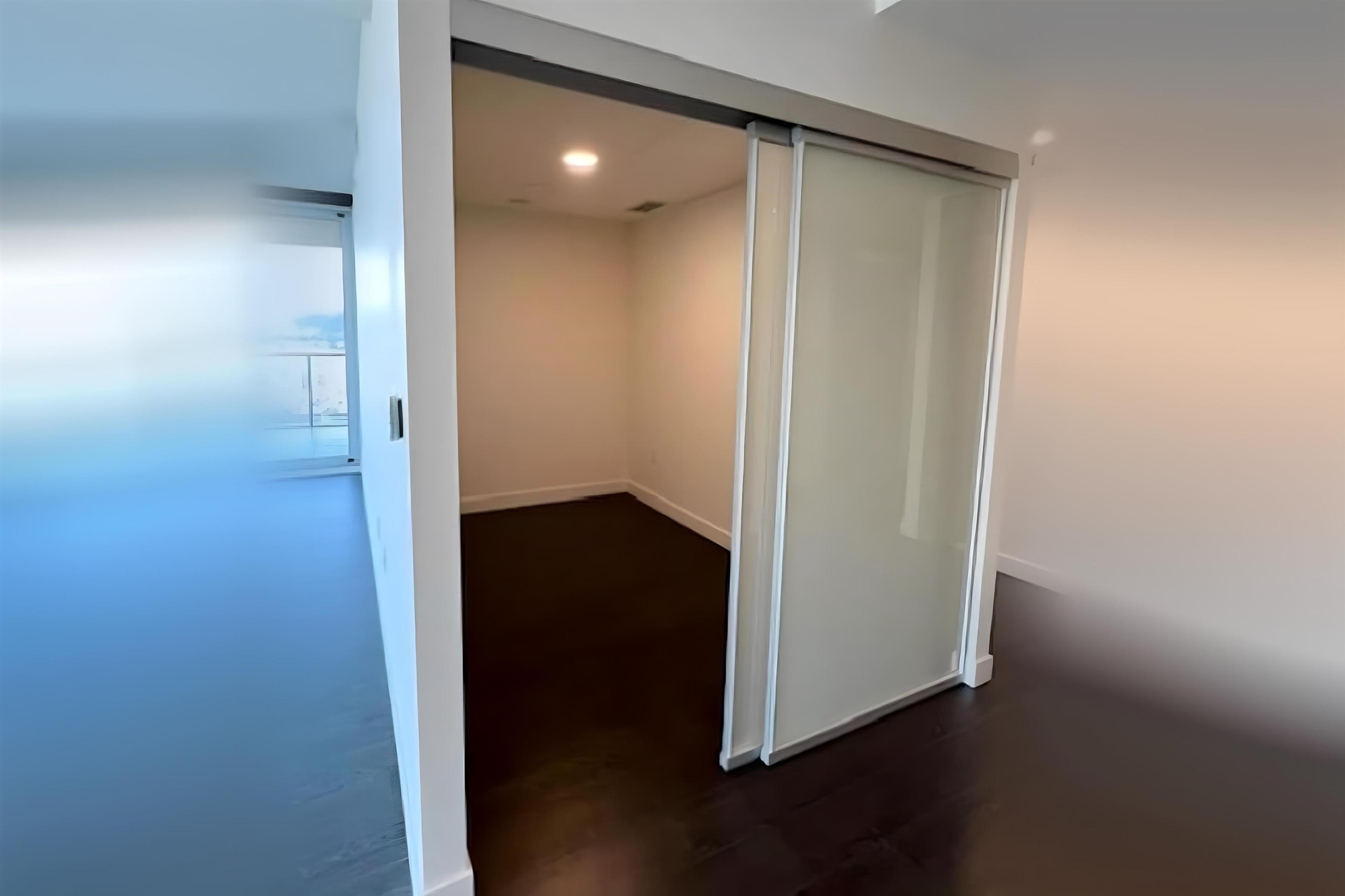 #1107 4890 LOUGHEED HIGHWAY - Image 7