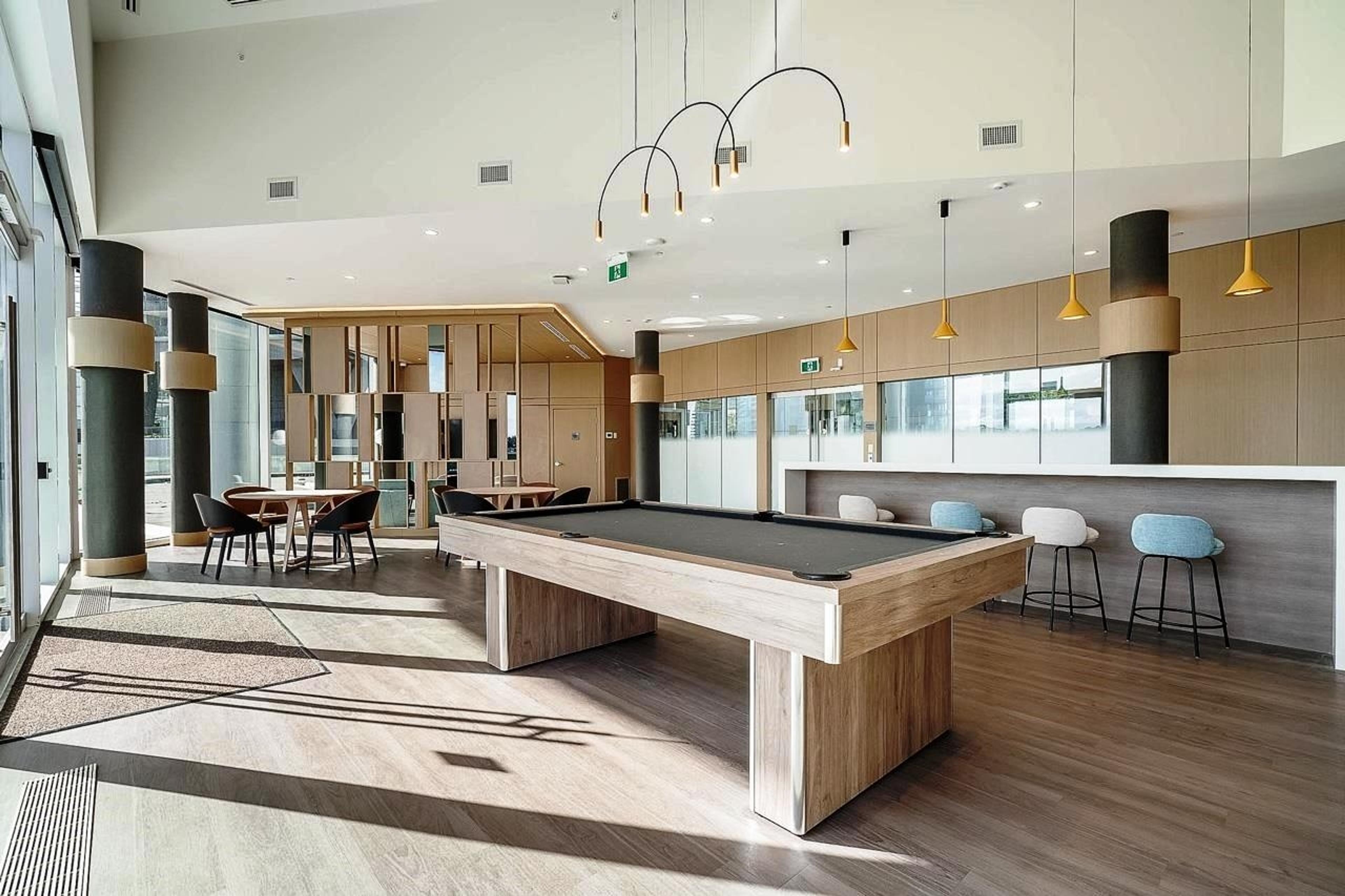 #1107 4890 LOUGHEED HIGHWAY - Image 15