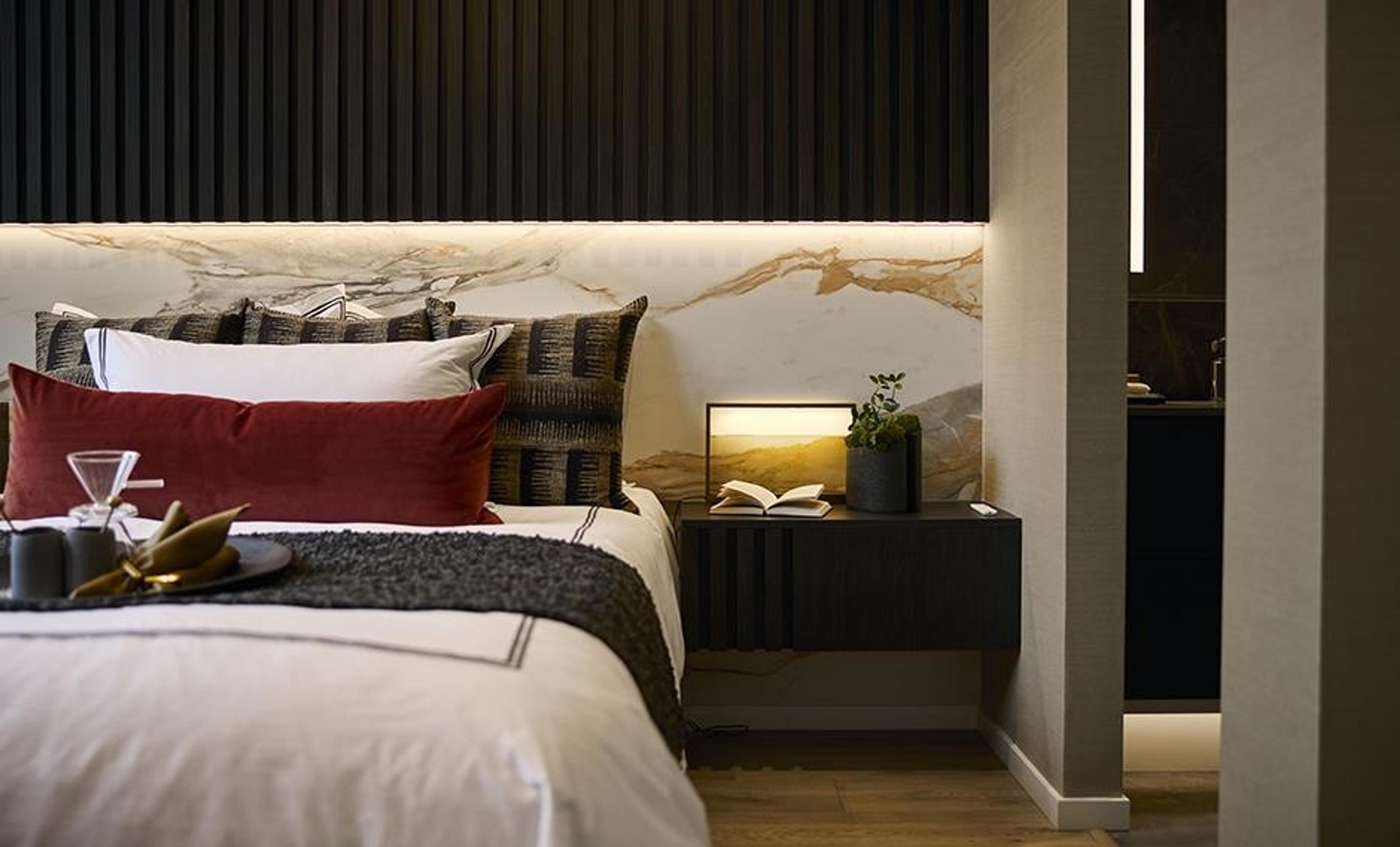 #1305 5860 OLIVE AVENUE - Image 7