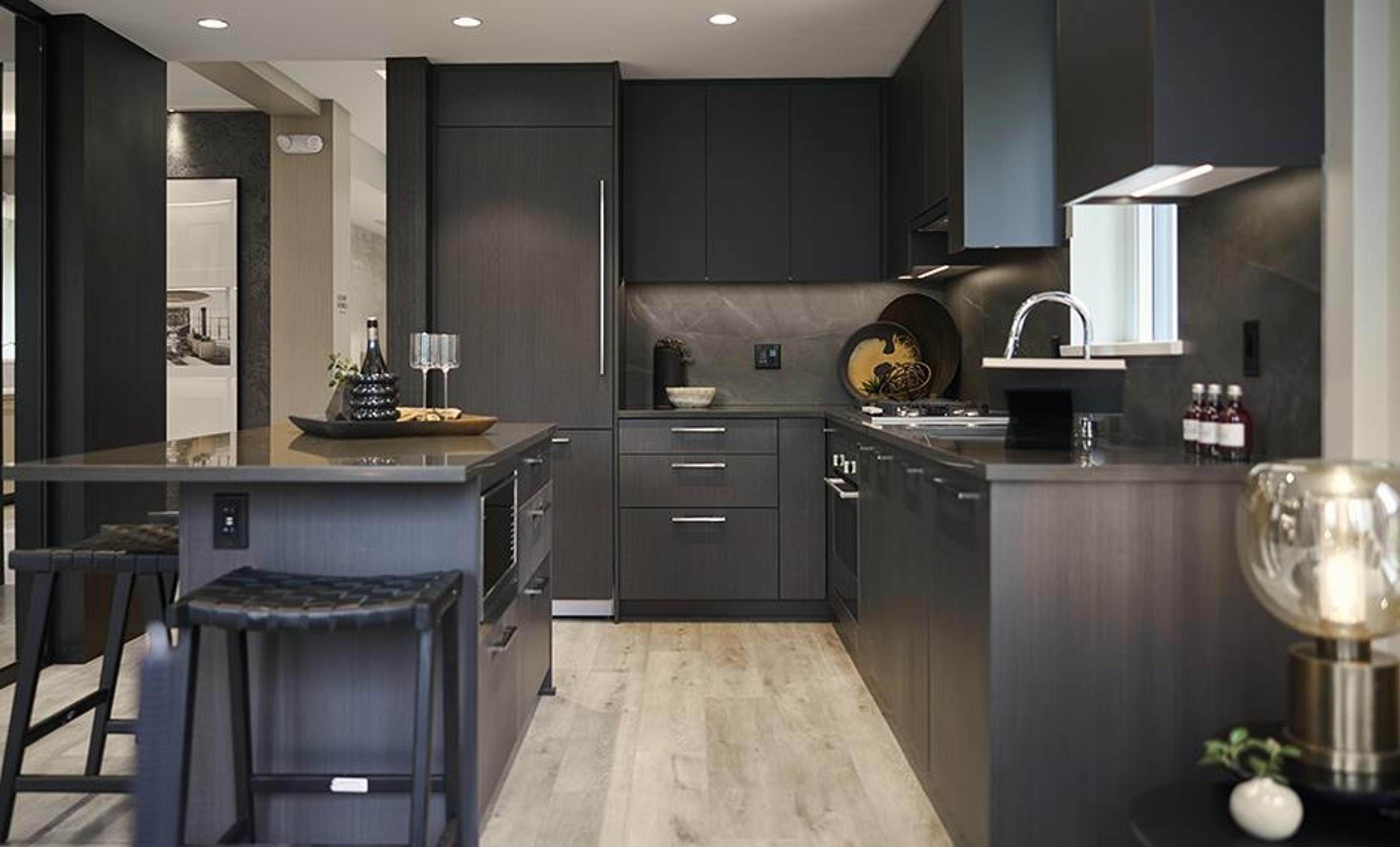 #1305 5860 OLIVE AVENUE - Image 4