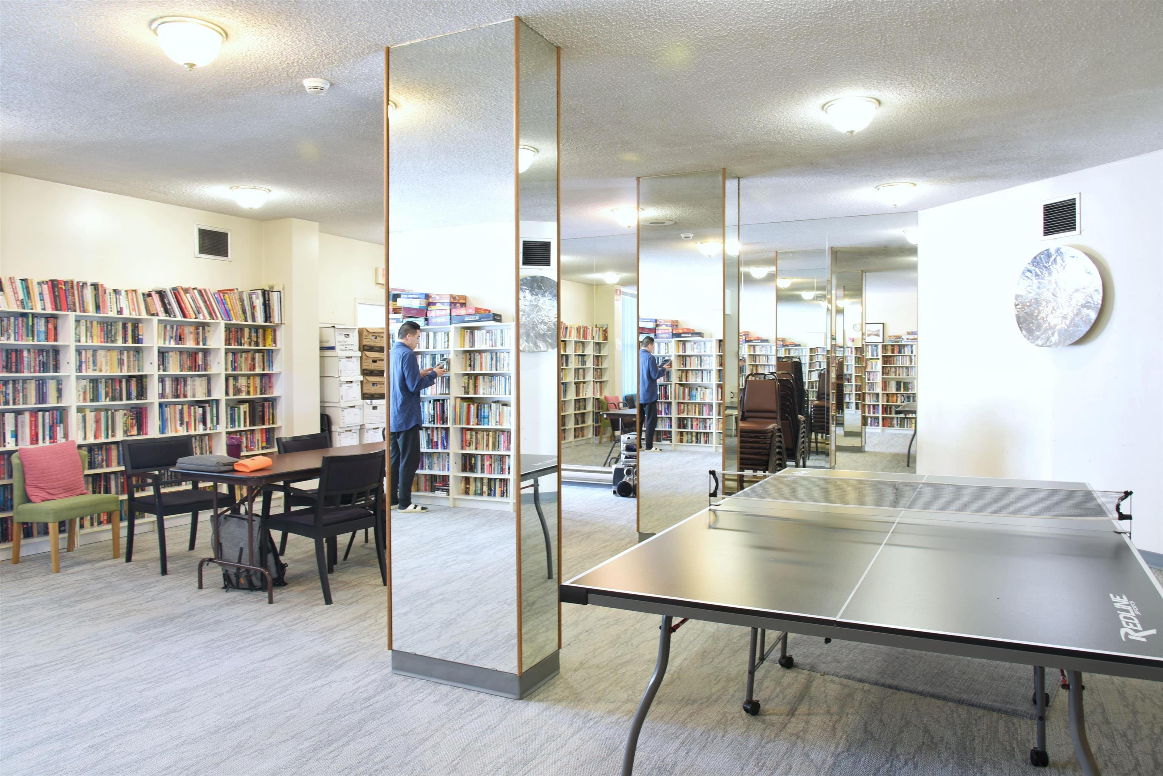 #204 6455 WILLINGDON AVENUE - Image 12