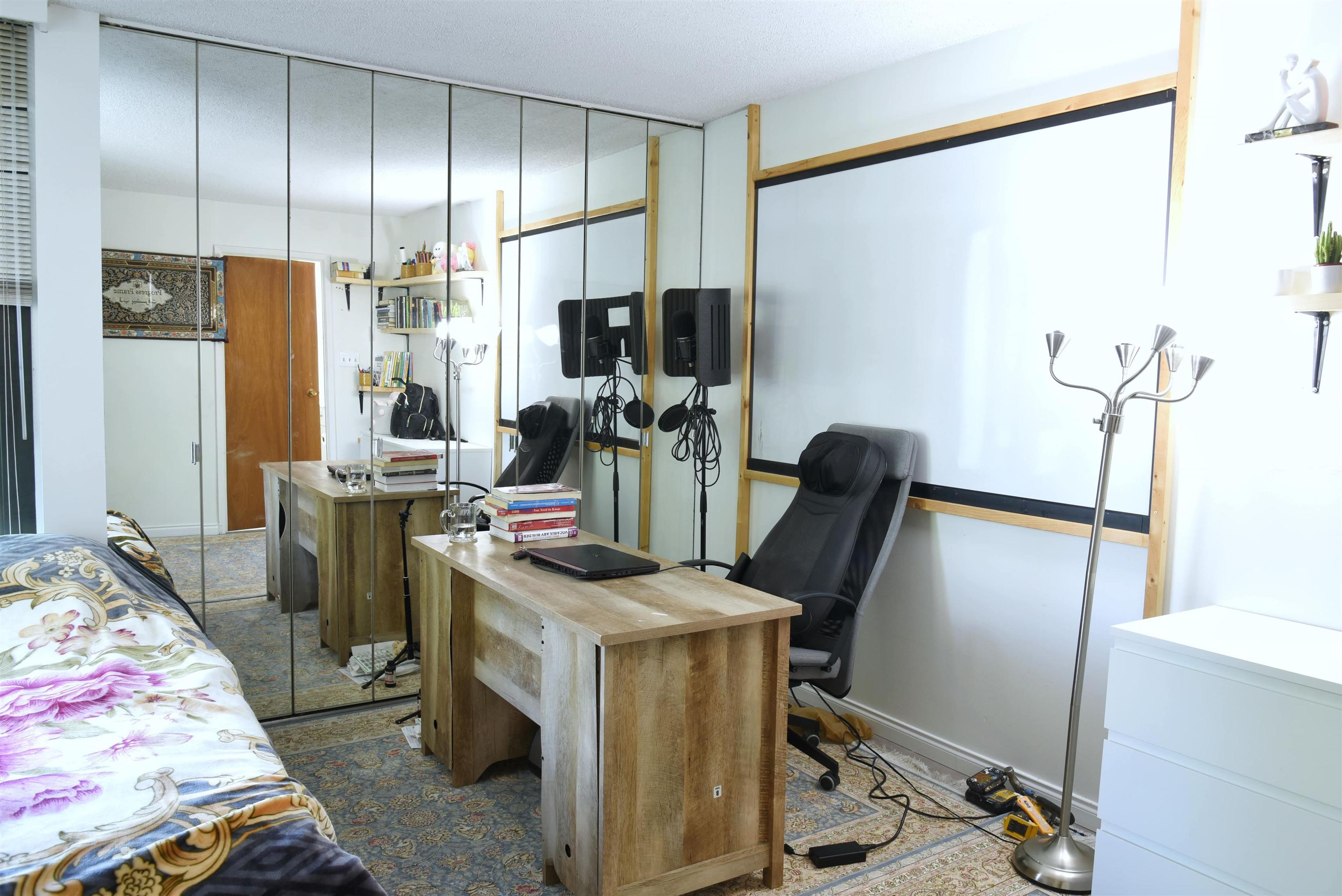 #204 6455 WILLINGDON AVENUE - Image 3