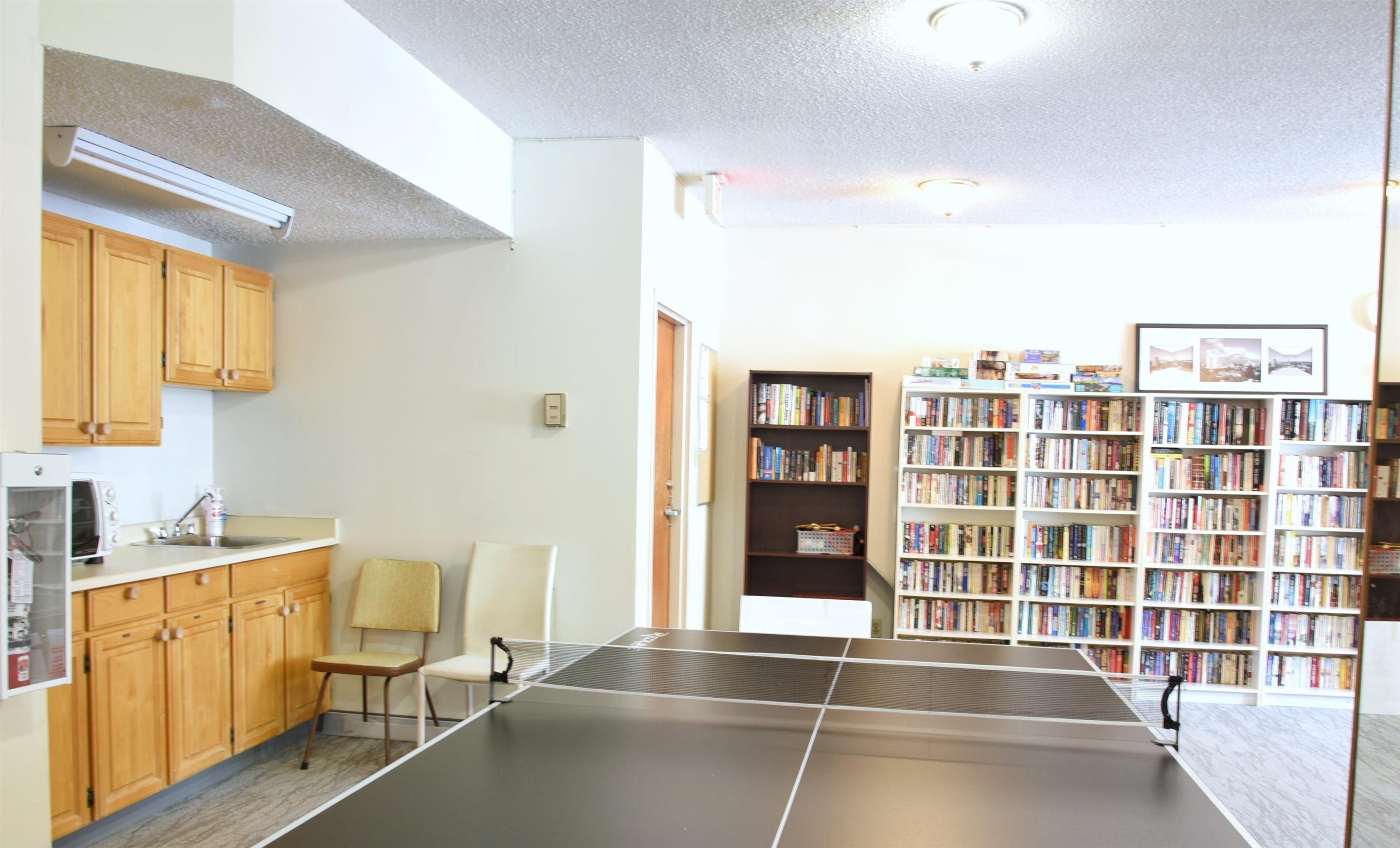 #204 6455 WILLINGDON AVENUE - Image 15