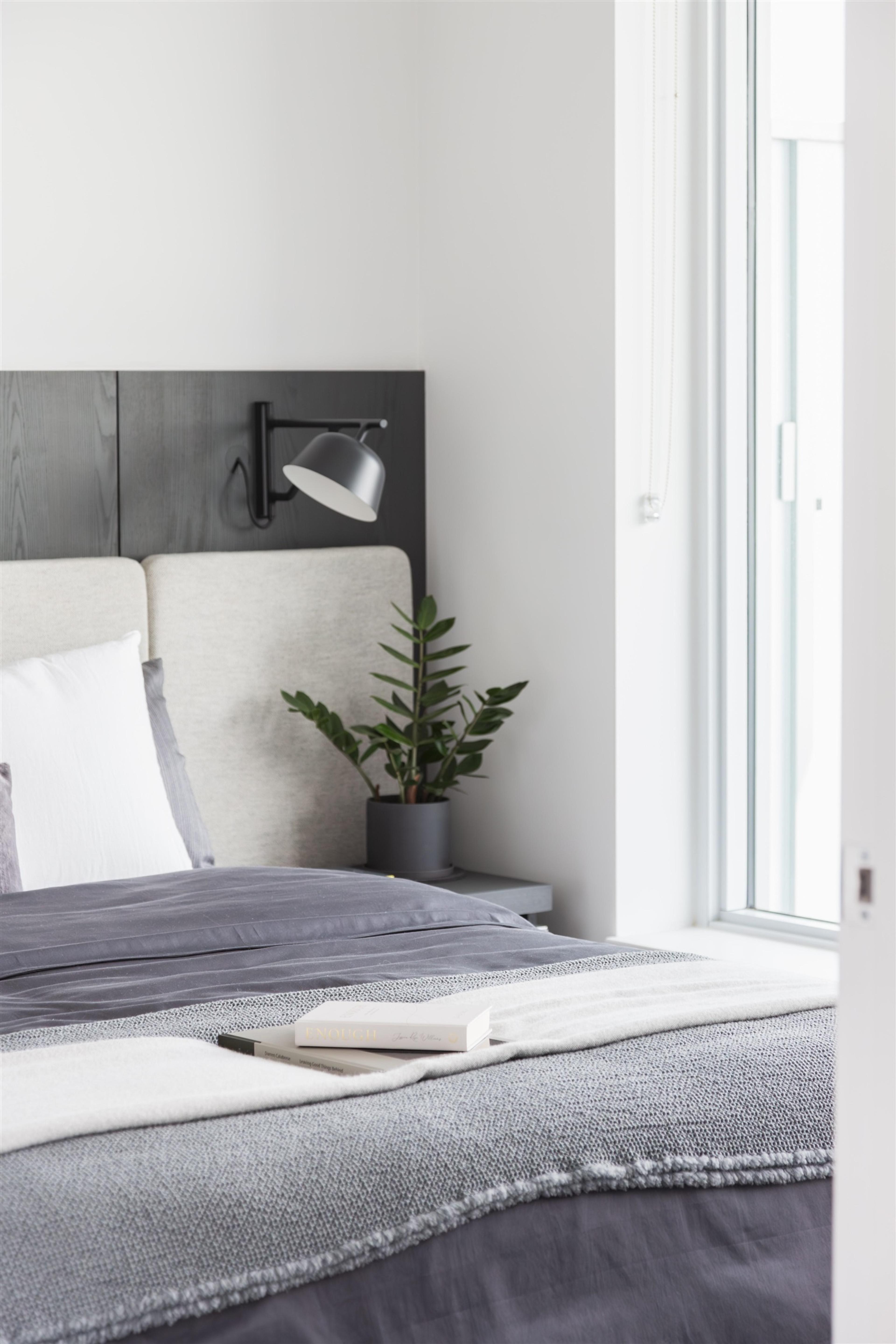 #606 3888 EVERGREEN PLACE - Image 3