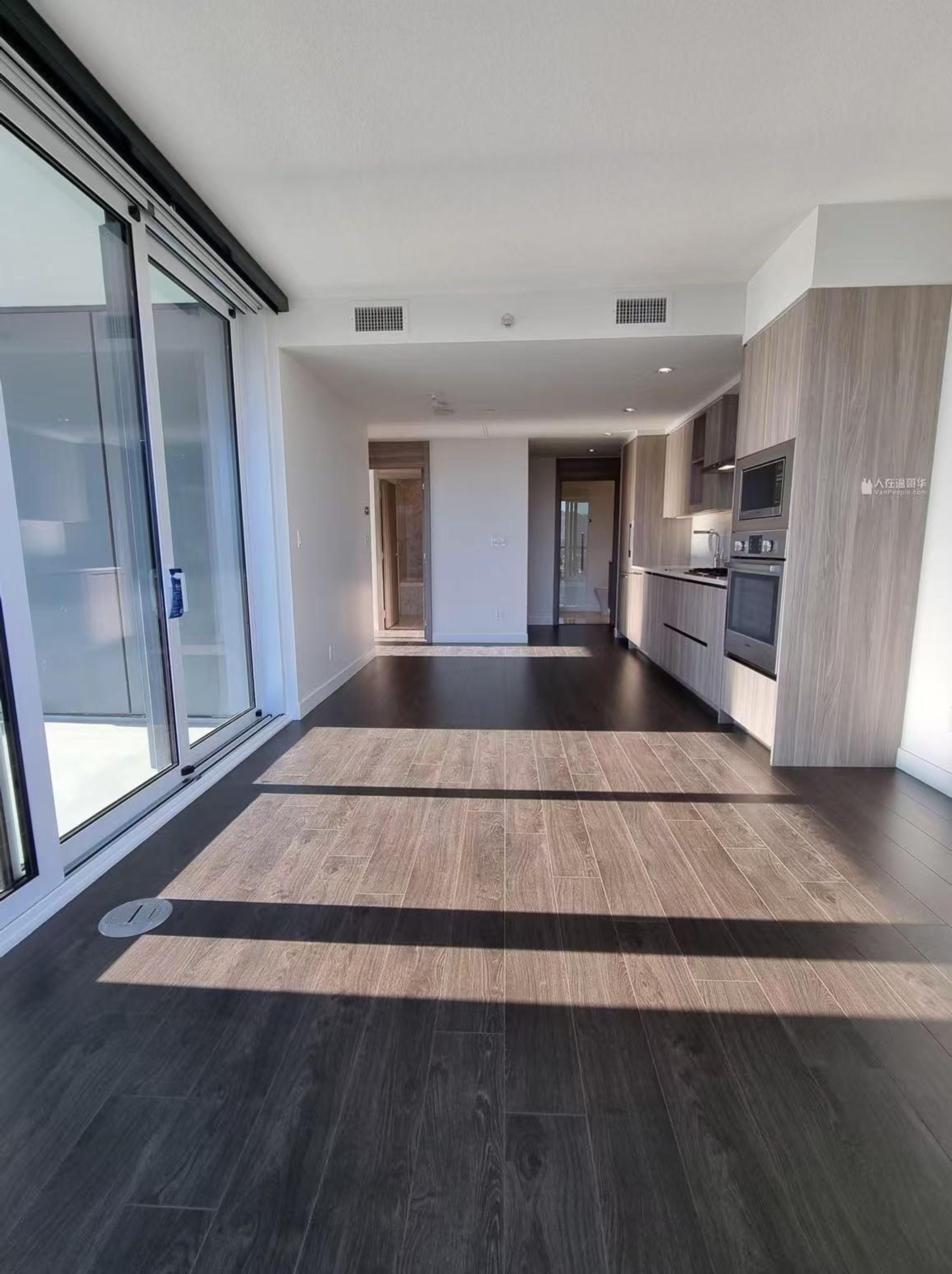 #1409 4720 LOUGHEED HIGHWAY - Image 7