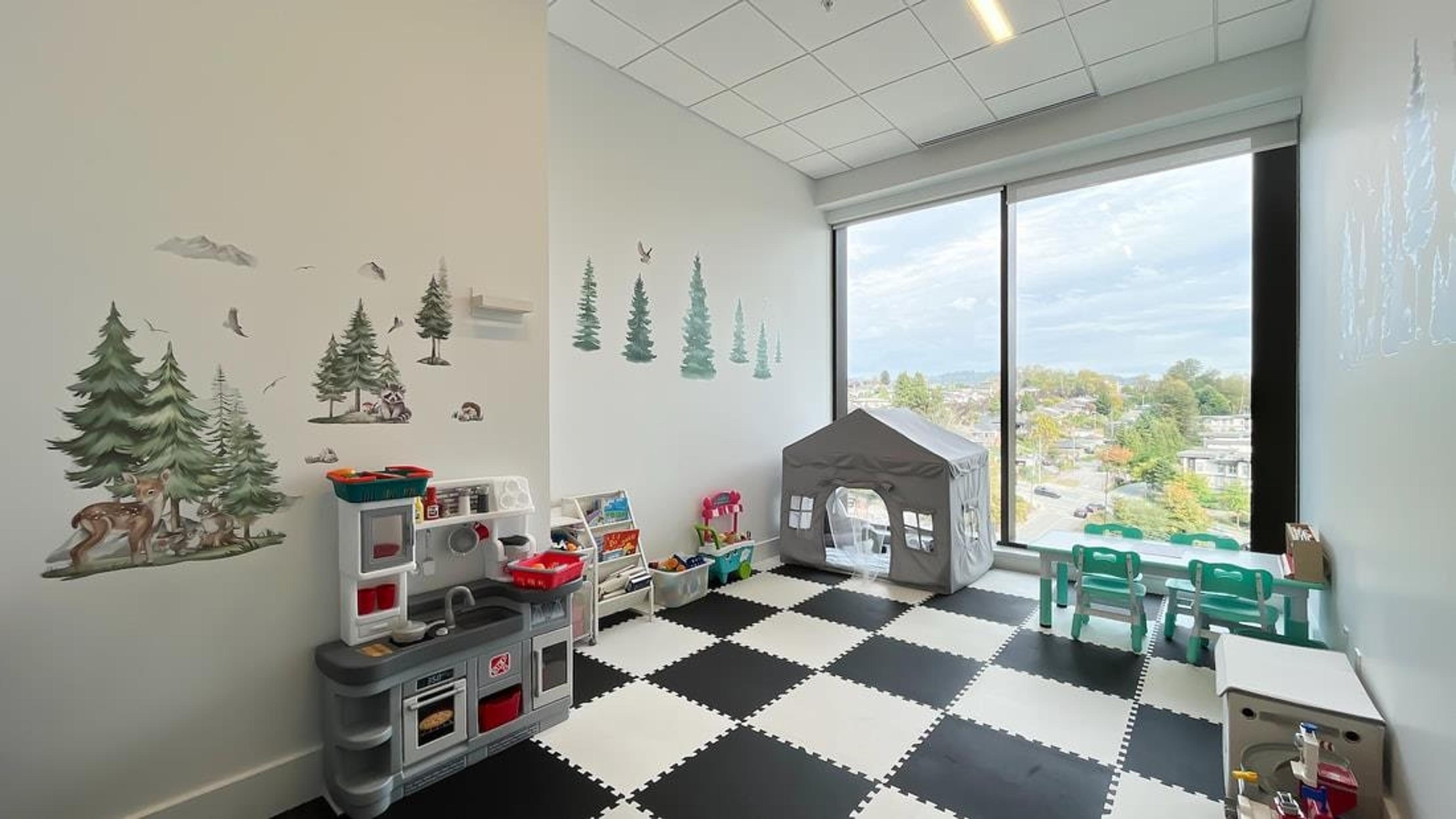 #4911 4650 BRENTWOOD BOULEVARD - Image 15