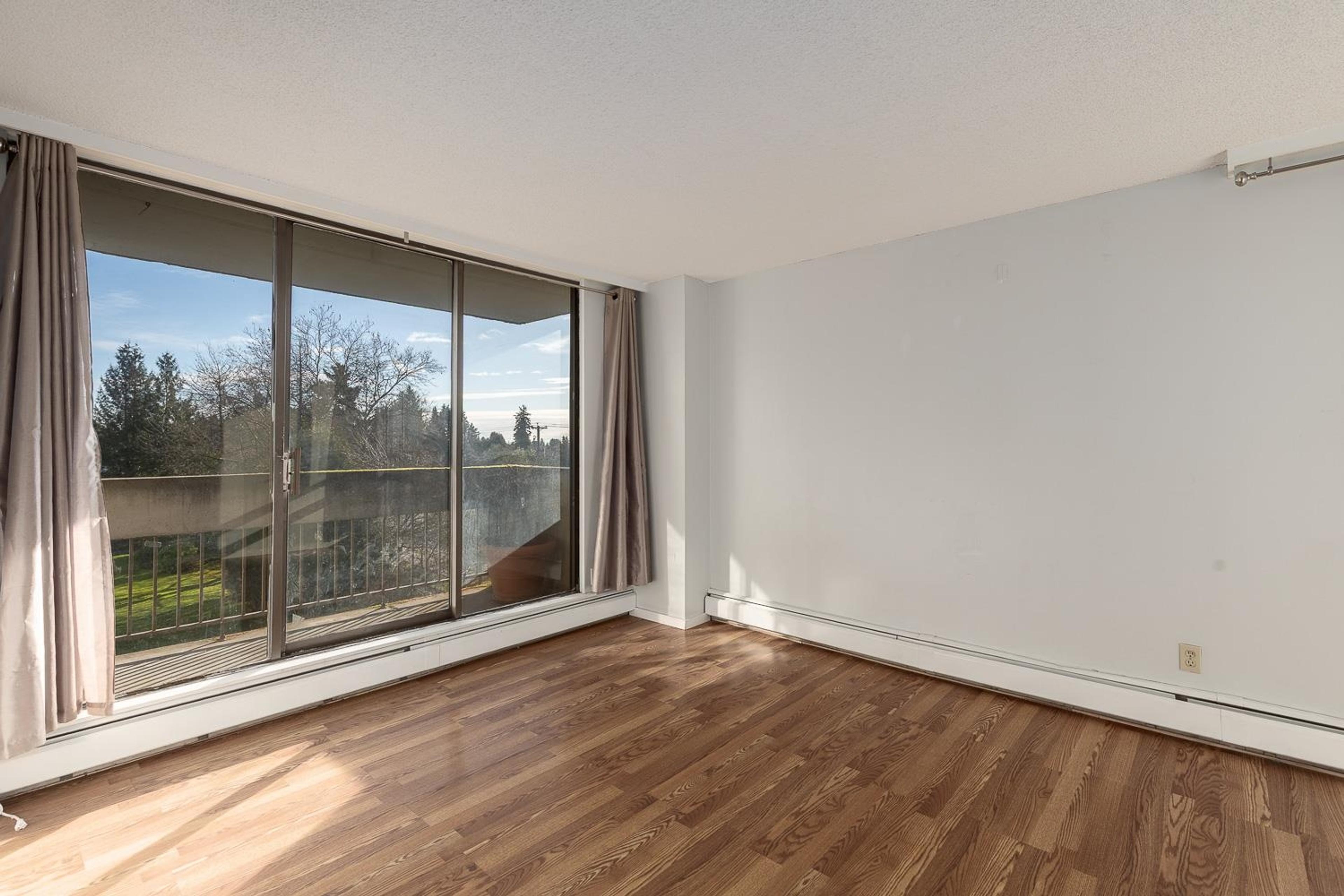 #403 4105 IMPERIAL STREET - Image 5