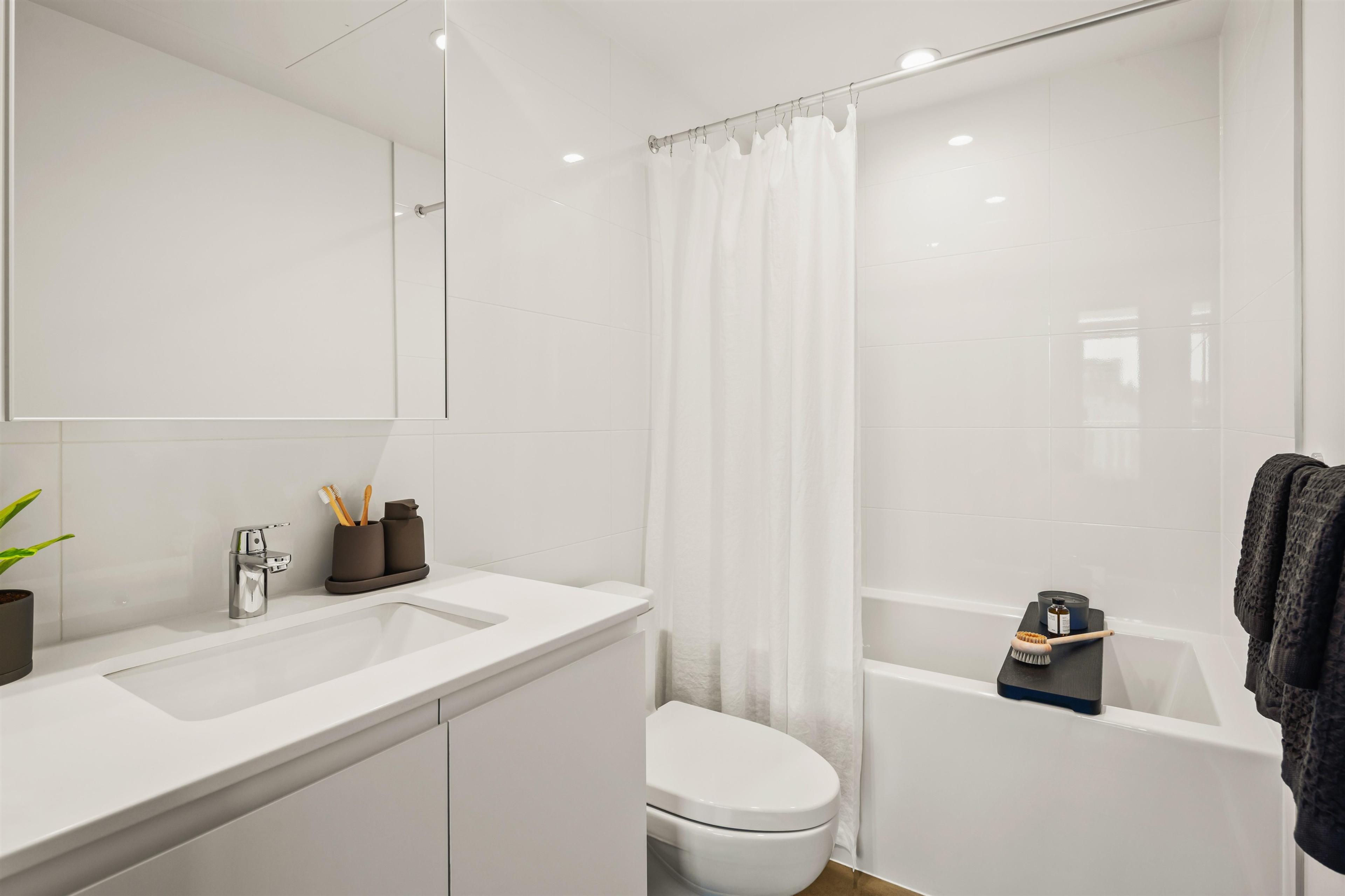 #504 3888 EVERGREEN PLACE - Image 11