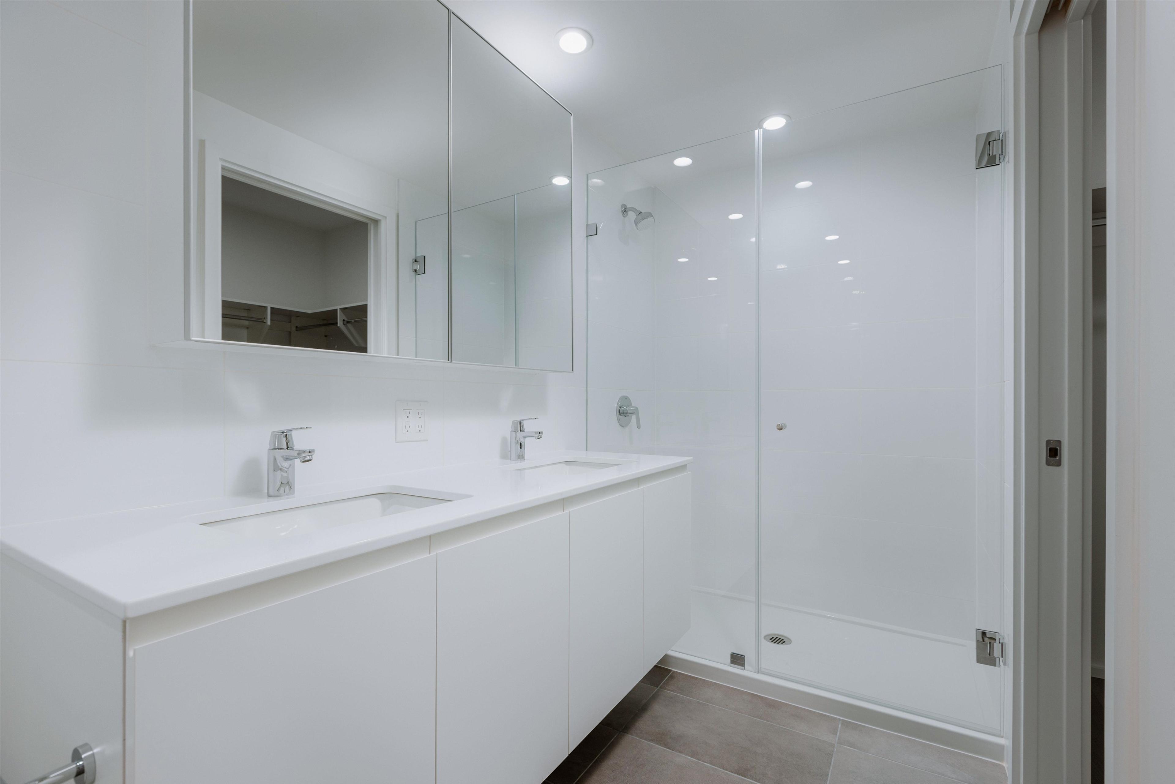 #3201 3888 EVERGREEN PLACE - Image 7