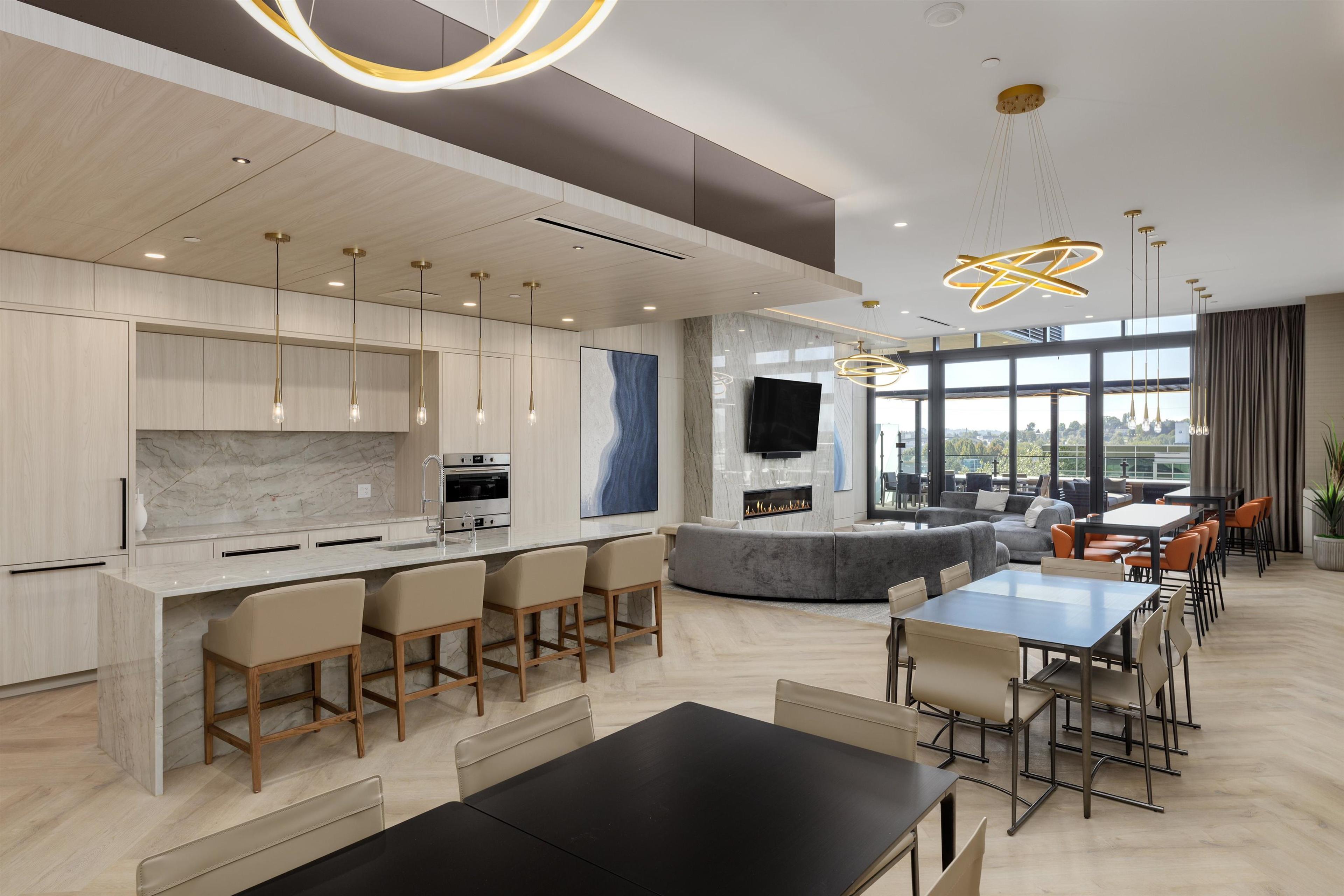 #4210 2108 GILMORE AVENUE - Image 10