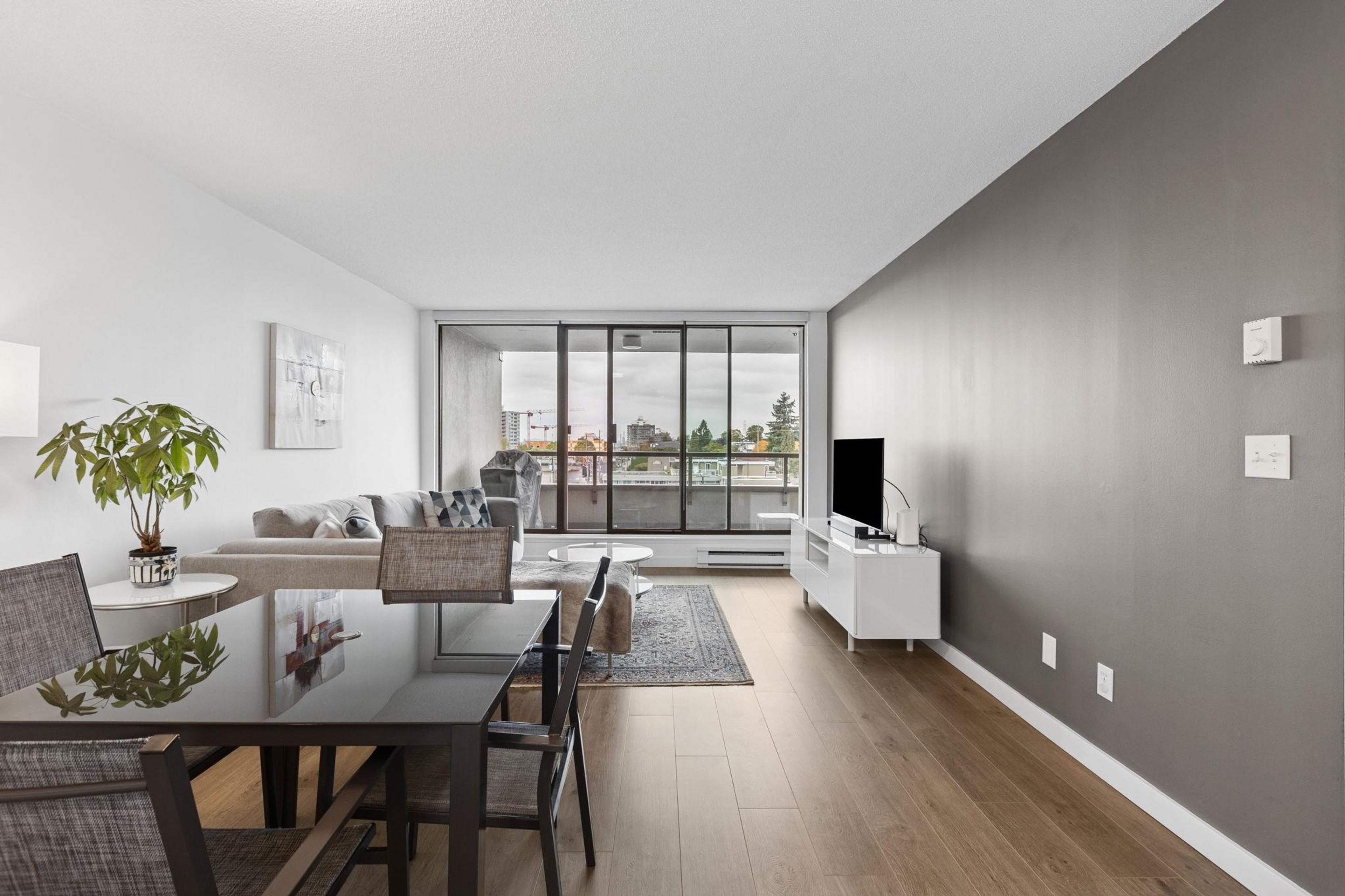 #503 4160 ALBERT STREET - Image 4