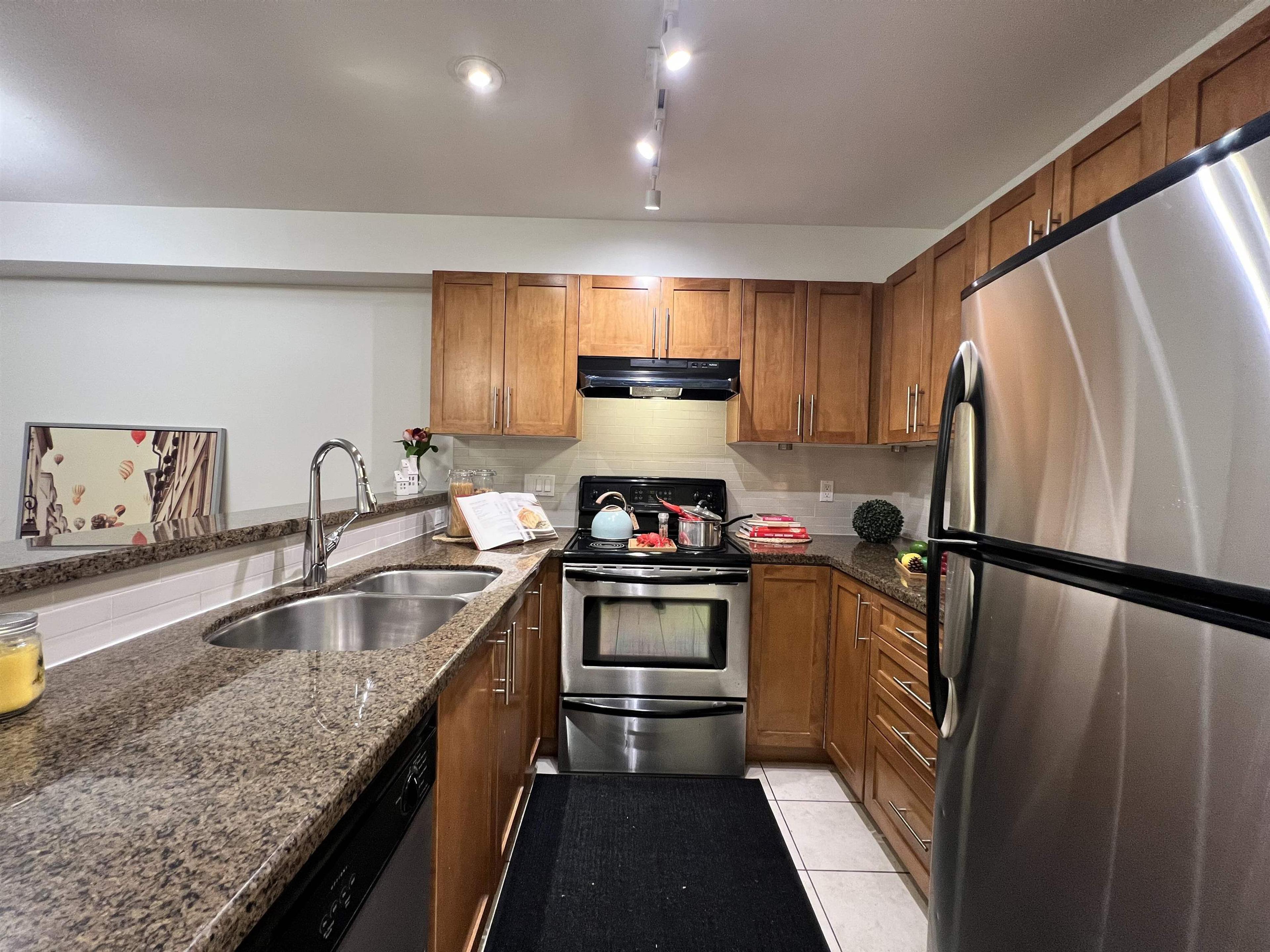 #3 5525 HALLEY AVENUE - Image 7