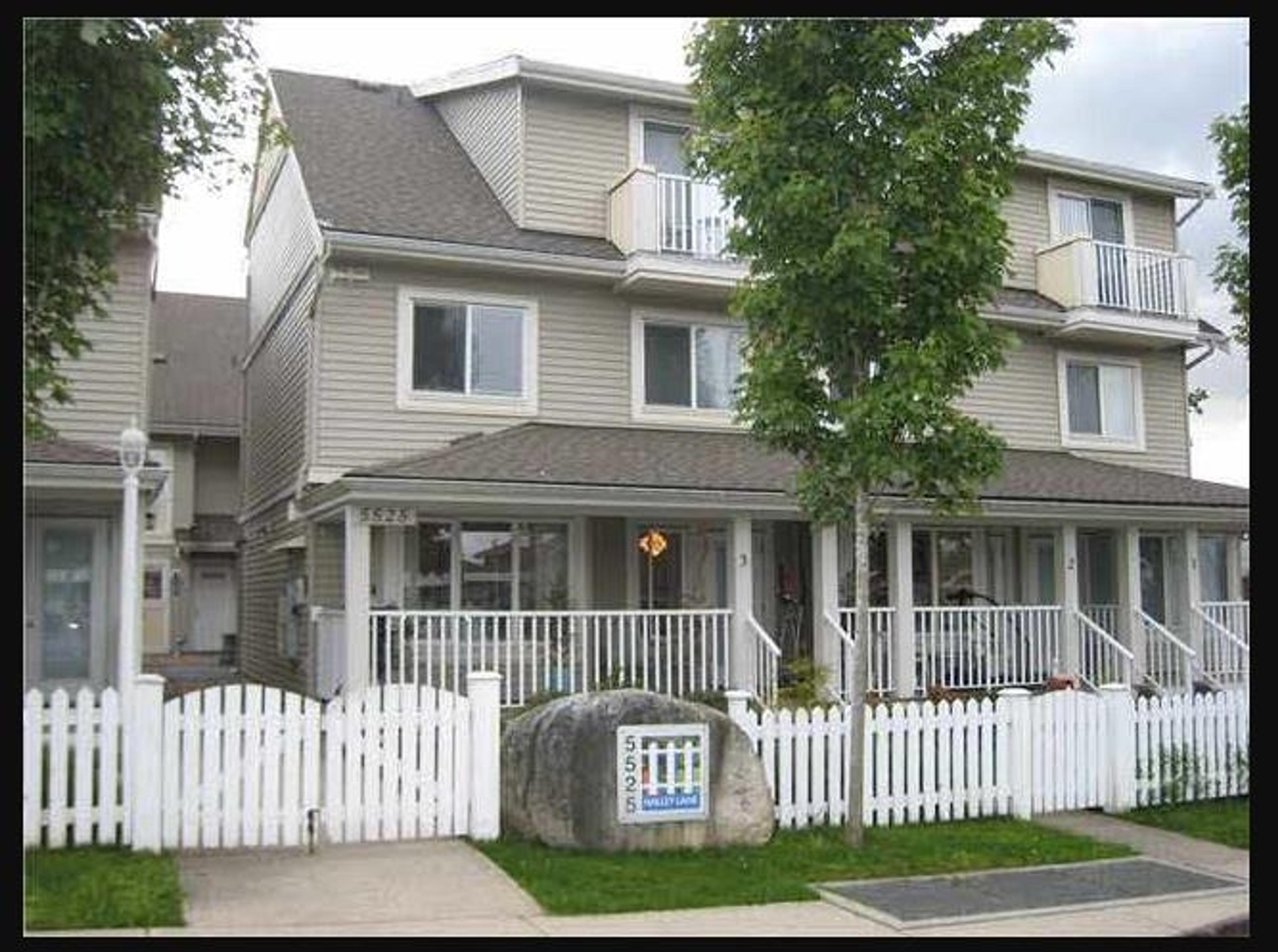 #3 5525 HALLEY AVENUE - Image 1