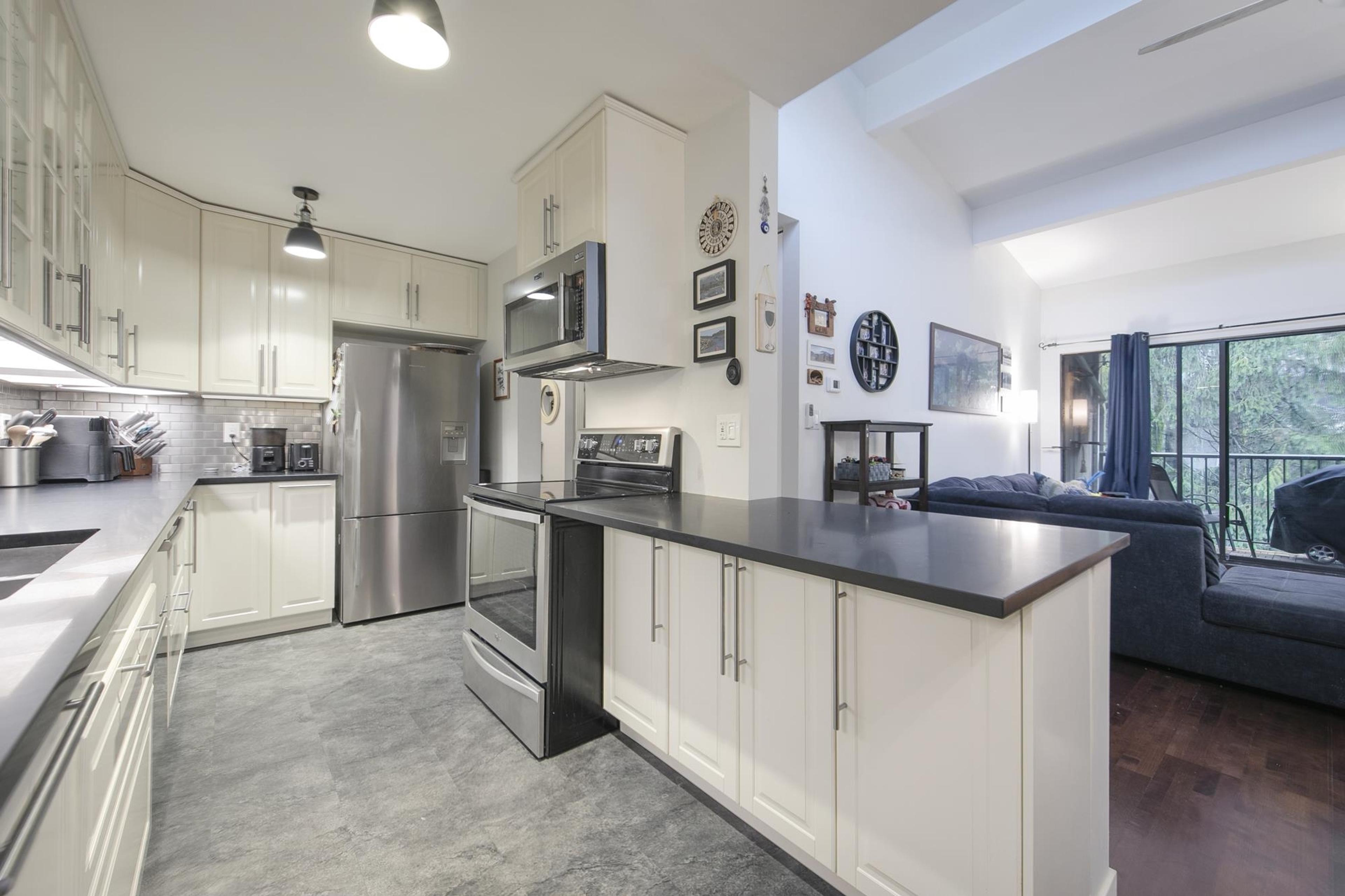 #326 9101 HORNE STREET - Image 3