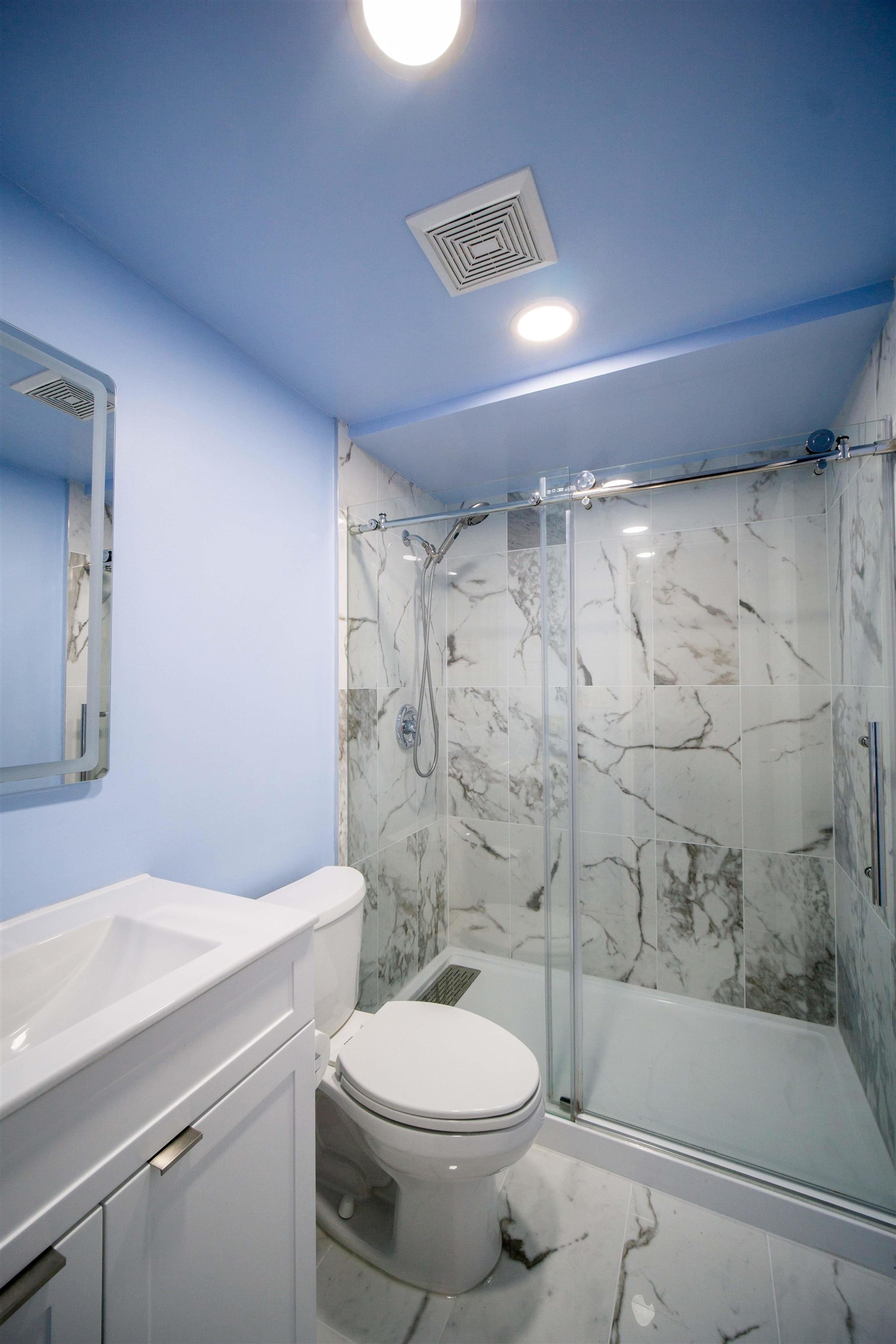 #103 9149 SATURNA DRIVE - Image 9