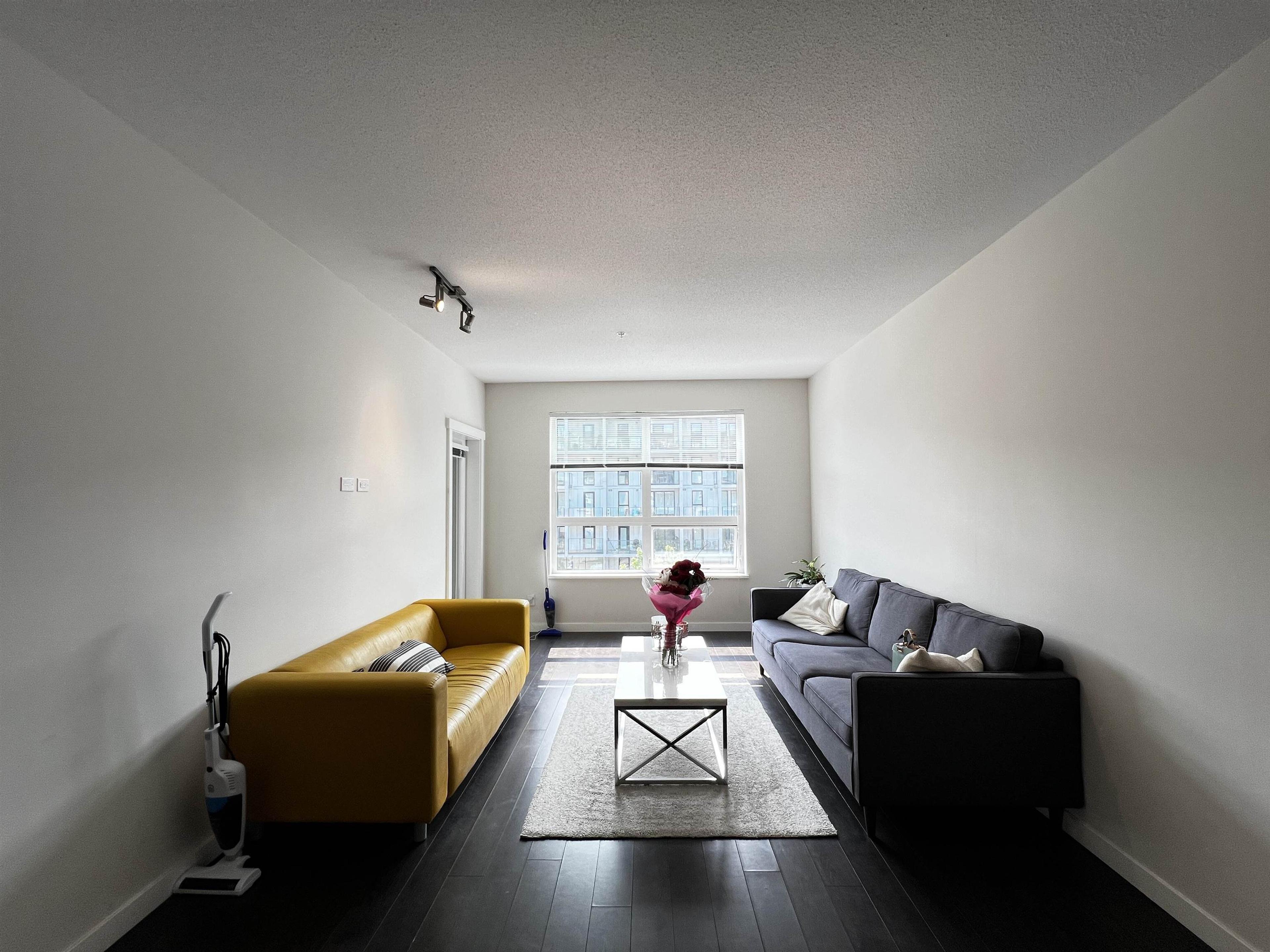 #309 9877 UNIVERSITY CRESCENT - Image 6