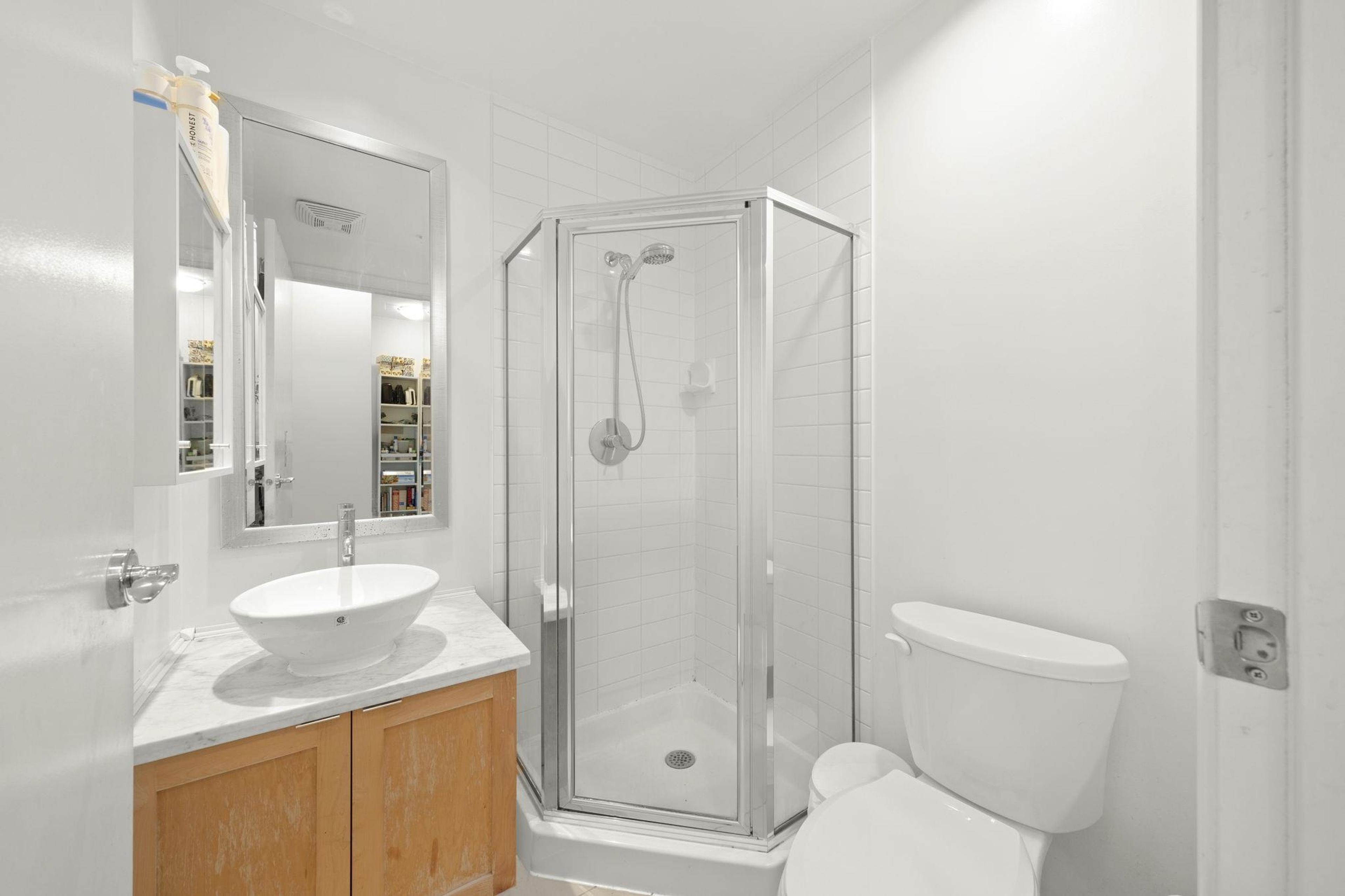 #1205 6823 STATION HILL DRIVE - Image 9