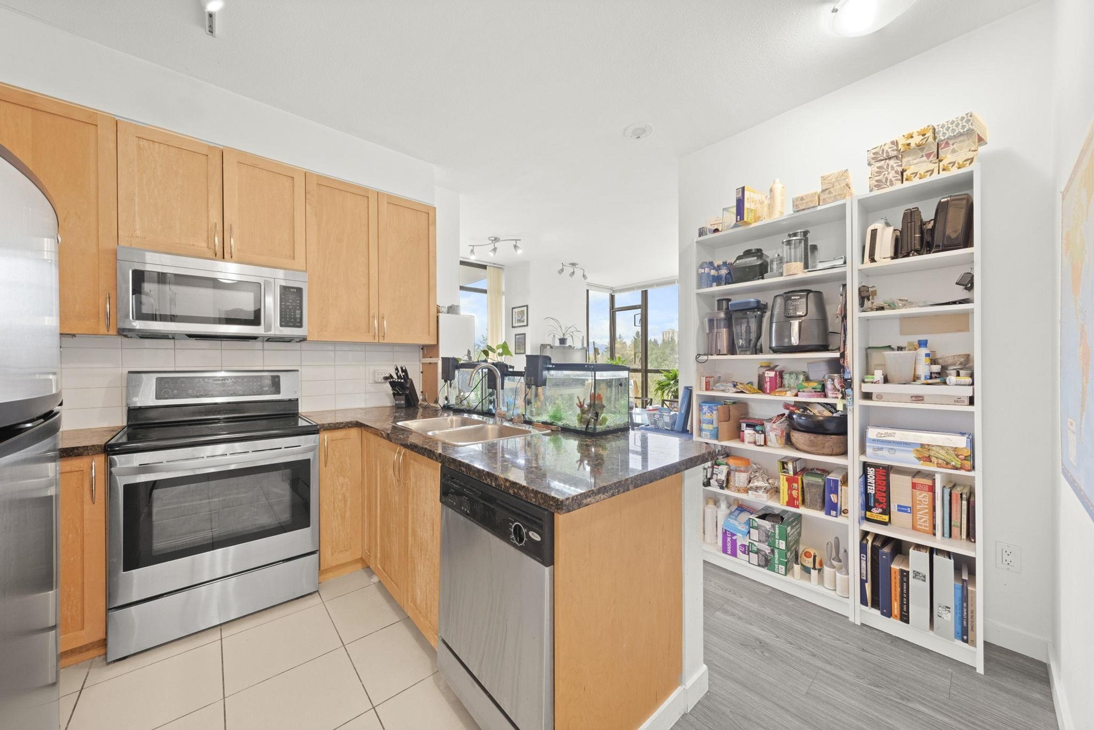 #1205 6823 STATION HILL DRIVE - Image 4