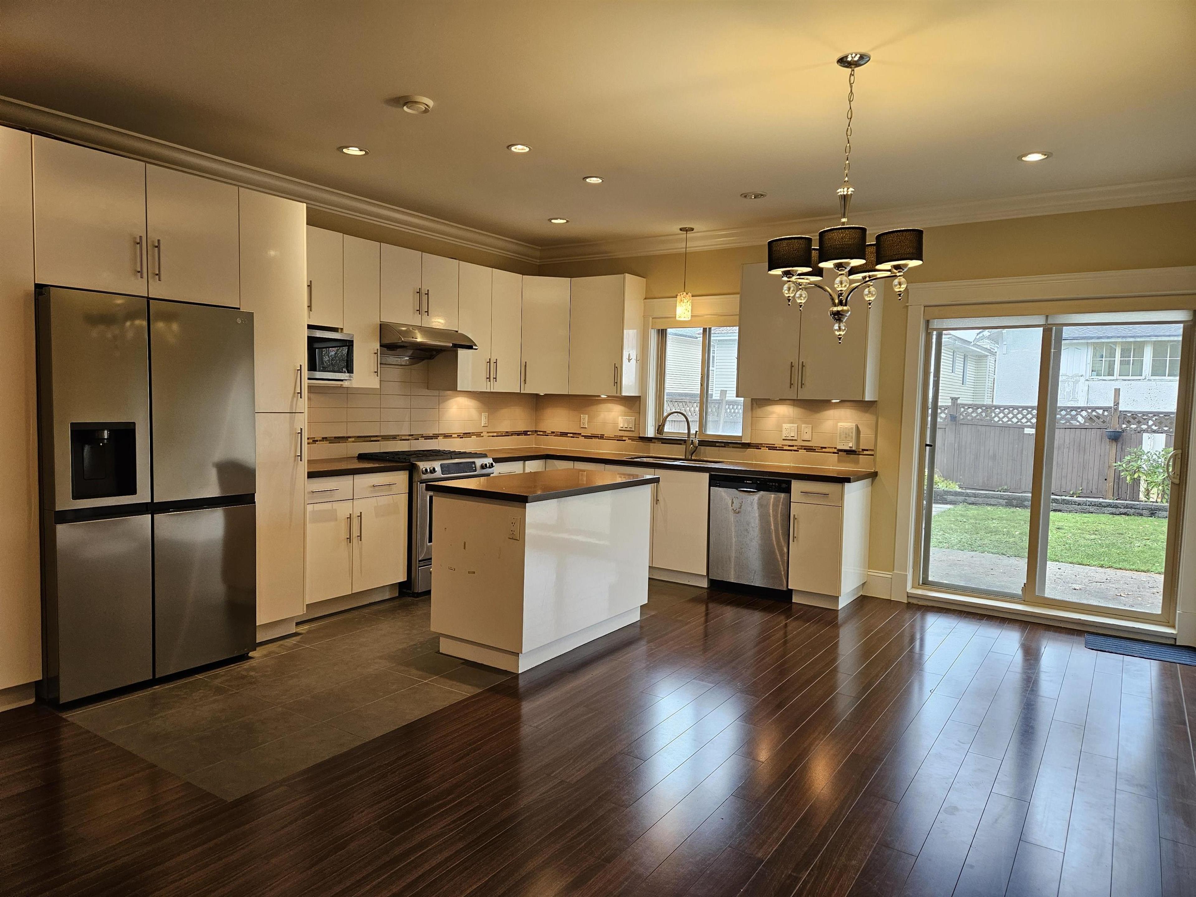 6973 DUNBLANE AVENUE - Image 3