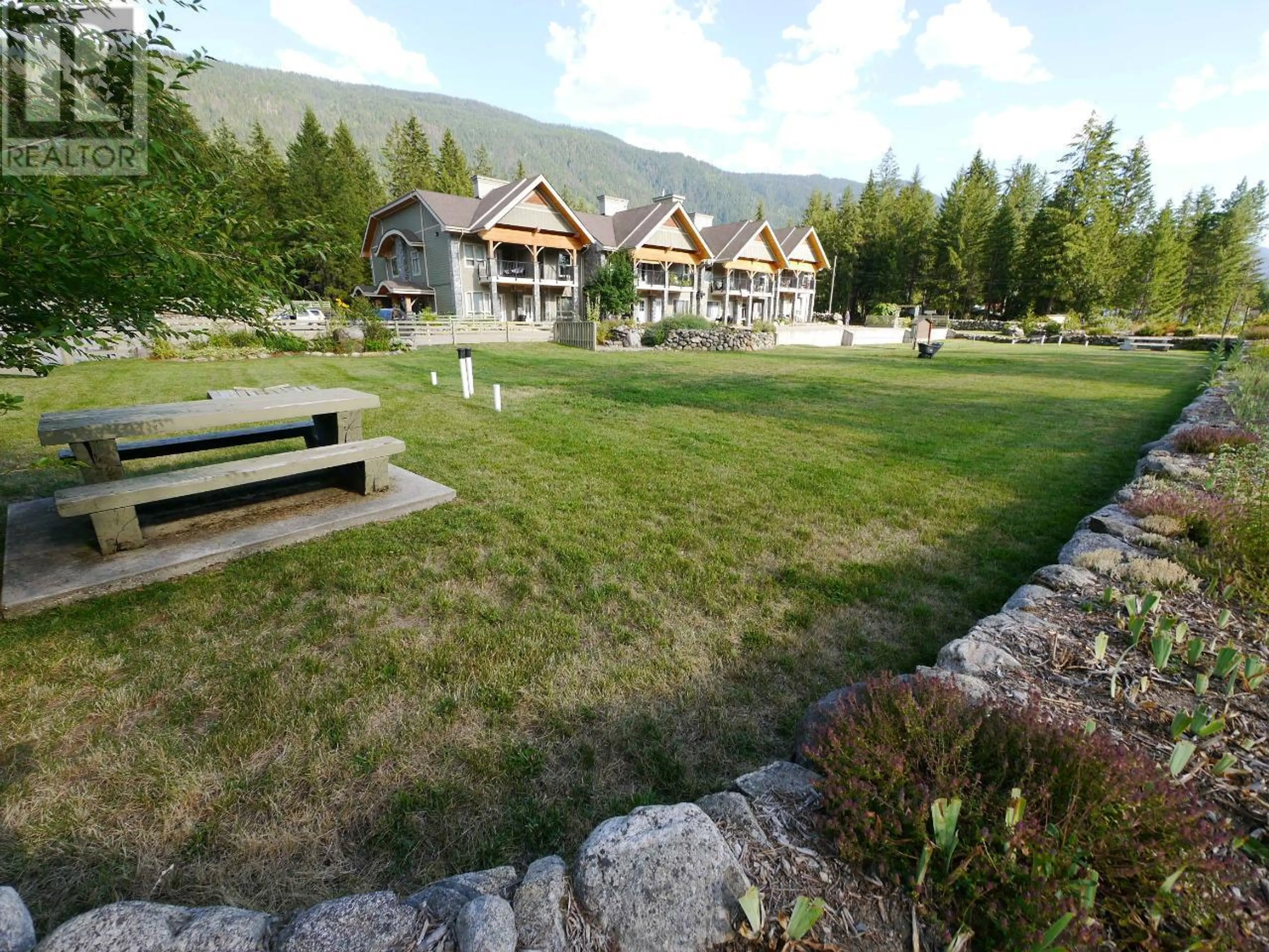 Property at #9 912 SLOCAN STREET, Slocan, BC