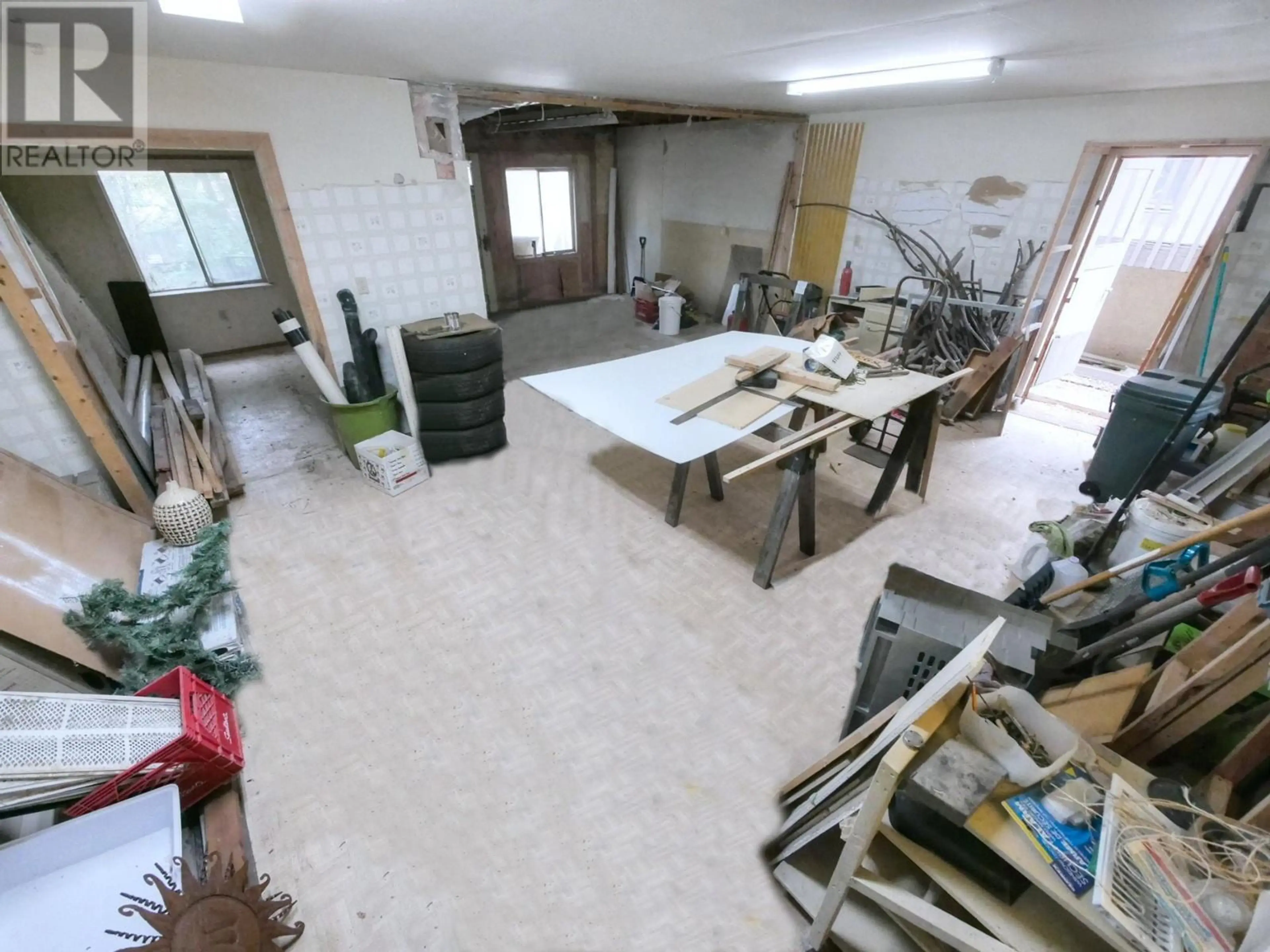 Property at 930 CHINA CREEK ROAD, Genelle, BC