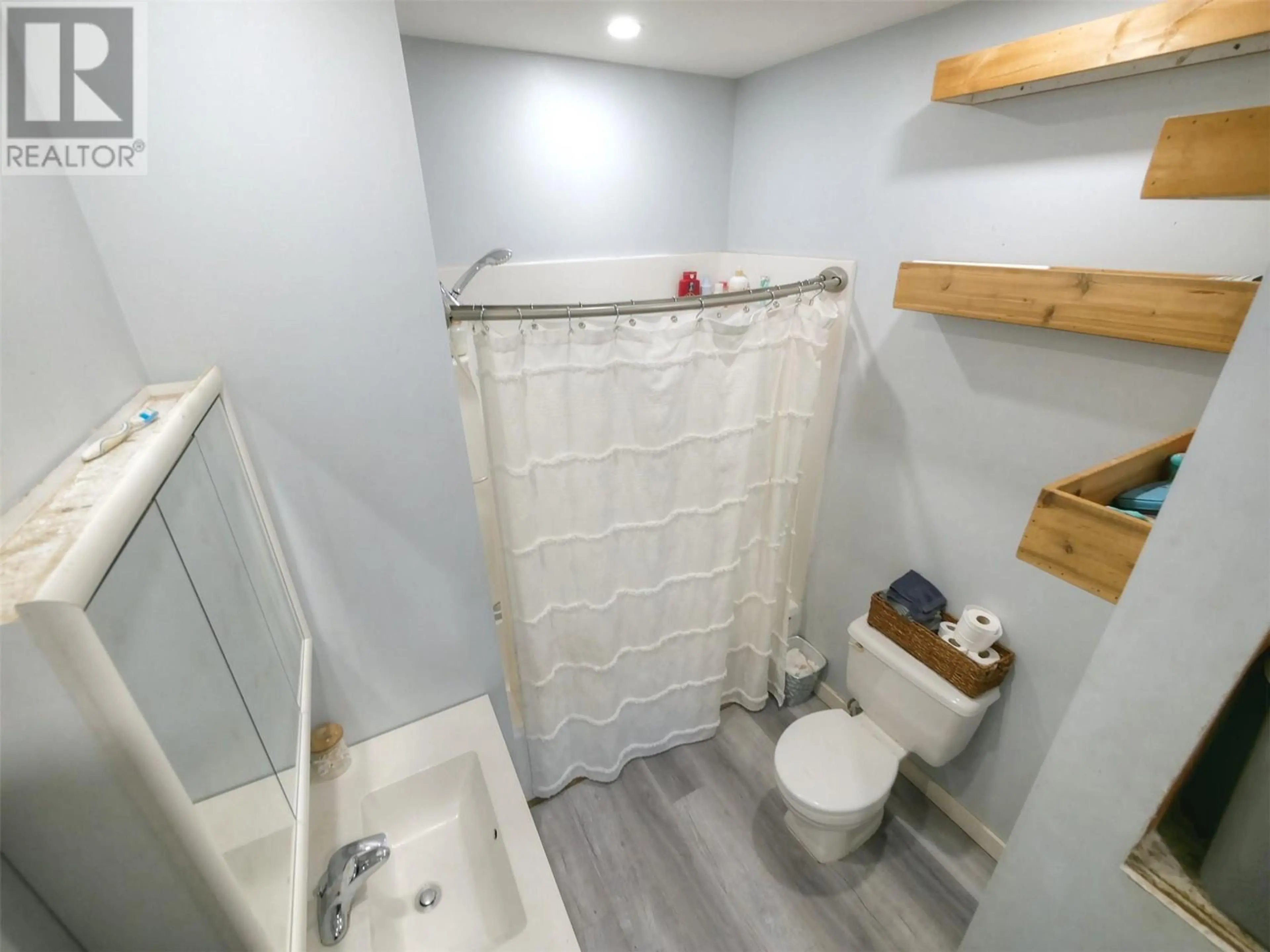 Property at 1322 GLENDALE AVENUE, Salmo, BC