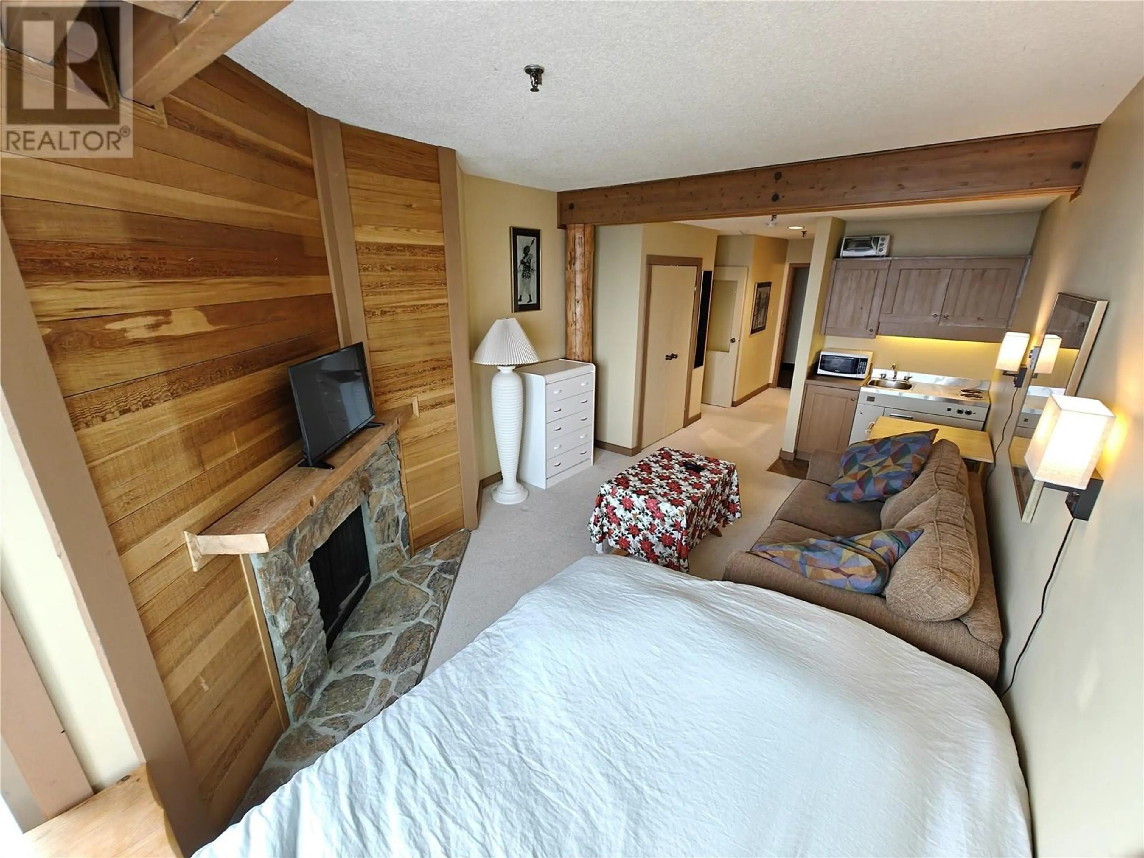 Property at #907 7470 PORCUPINE ROAD, Big White, BC