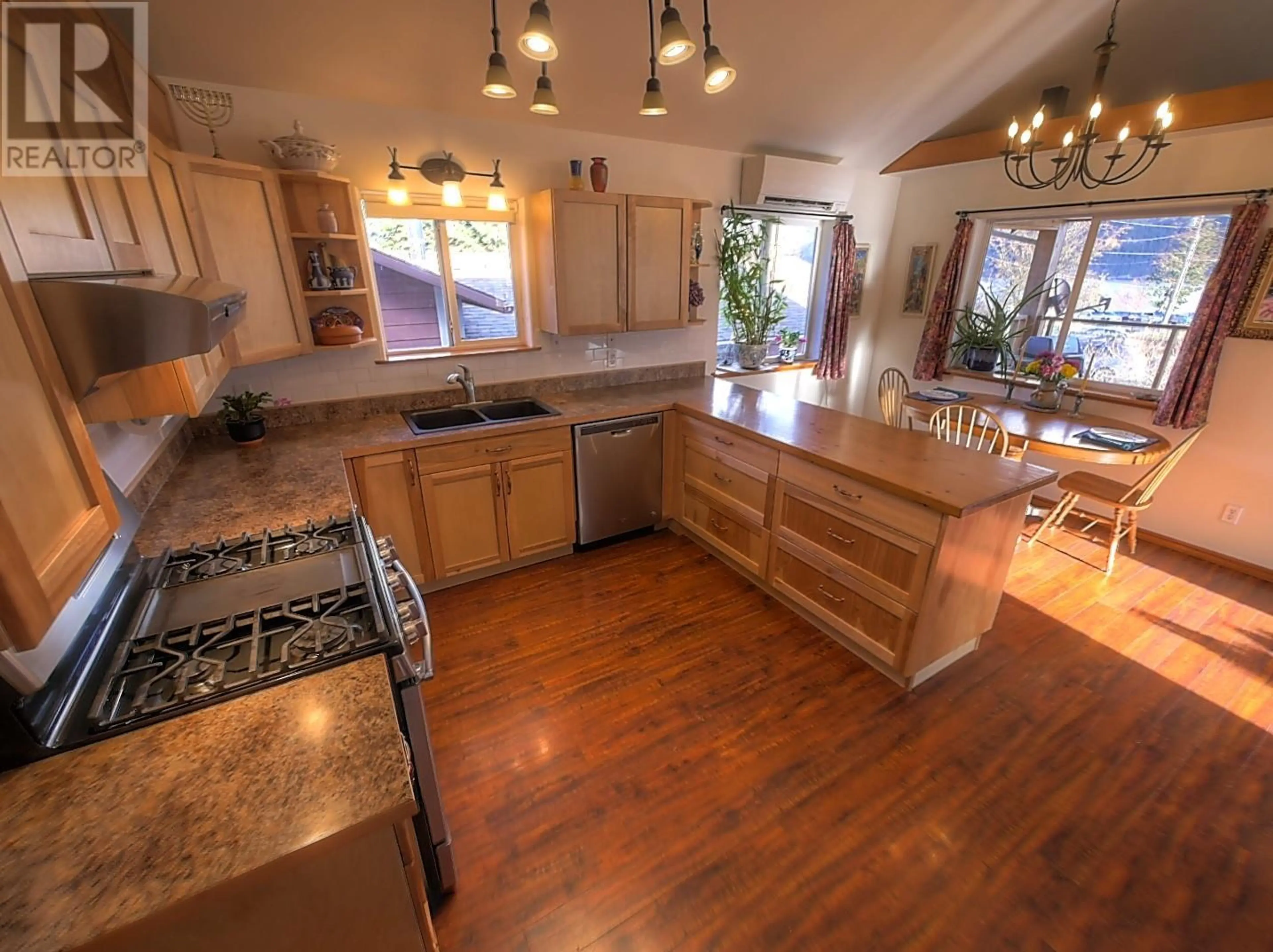 Property at 504 CENTRE STREET, Kaslo, BC