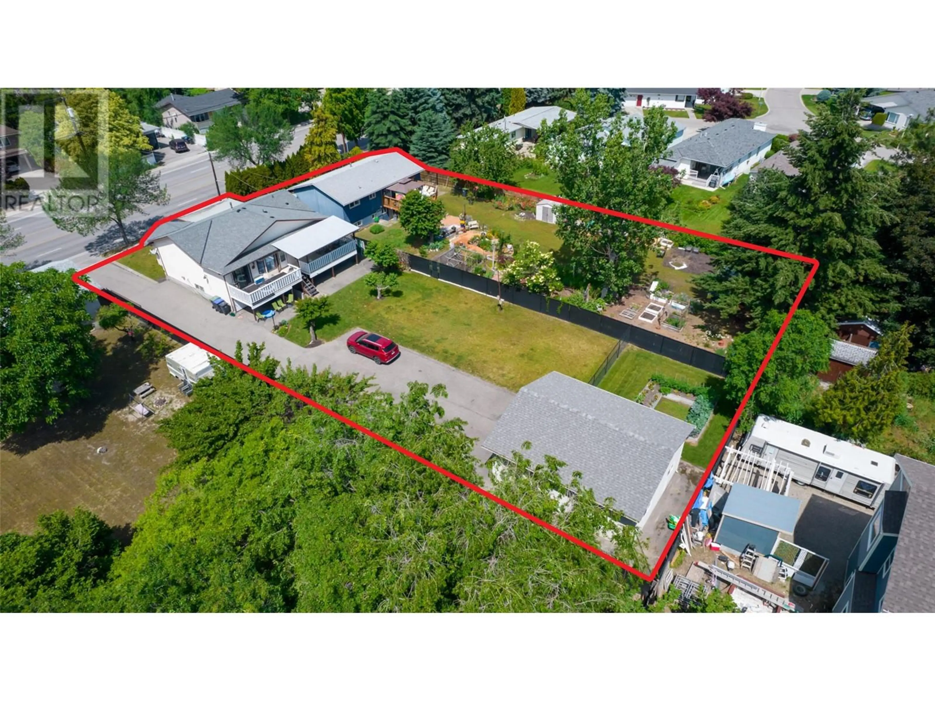 Property at 3009 GORDON DRIVE, Kelowna, BC