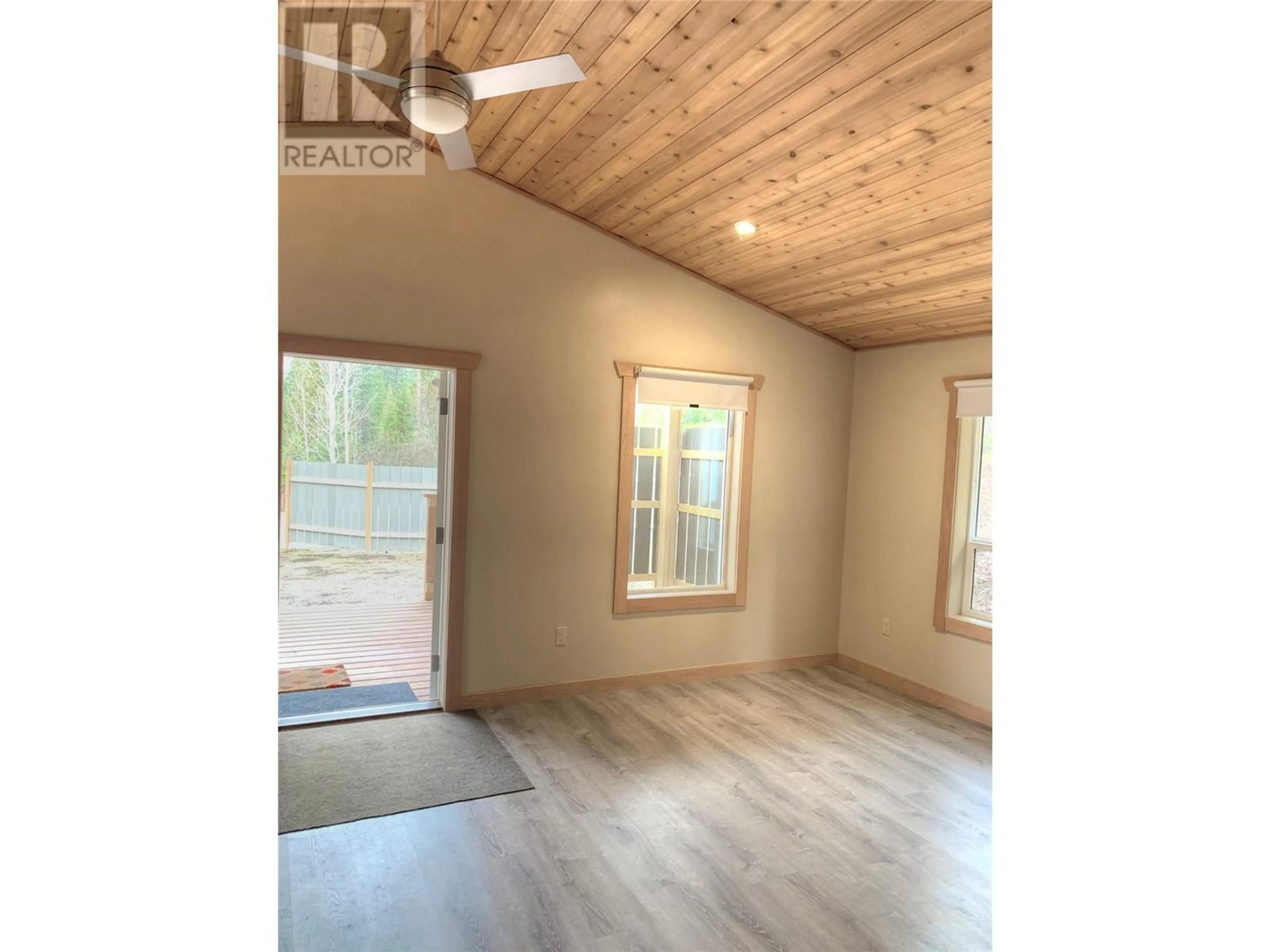 Property at 5541 DUCKSWAY ROAD, Winlaw, BC