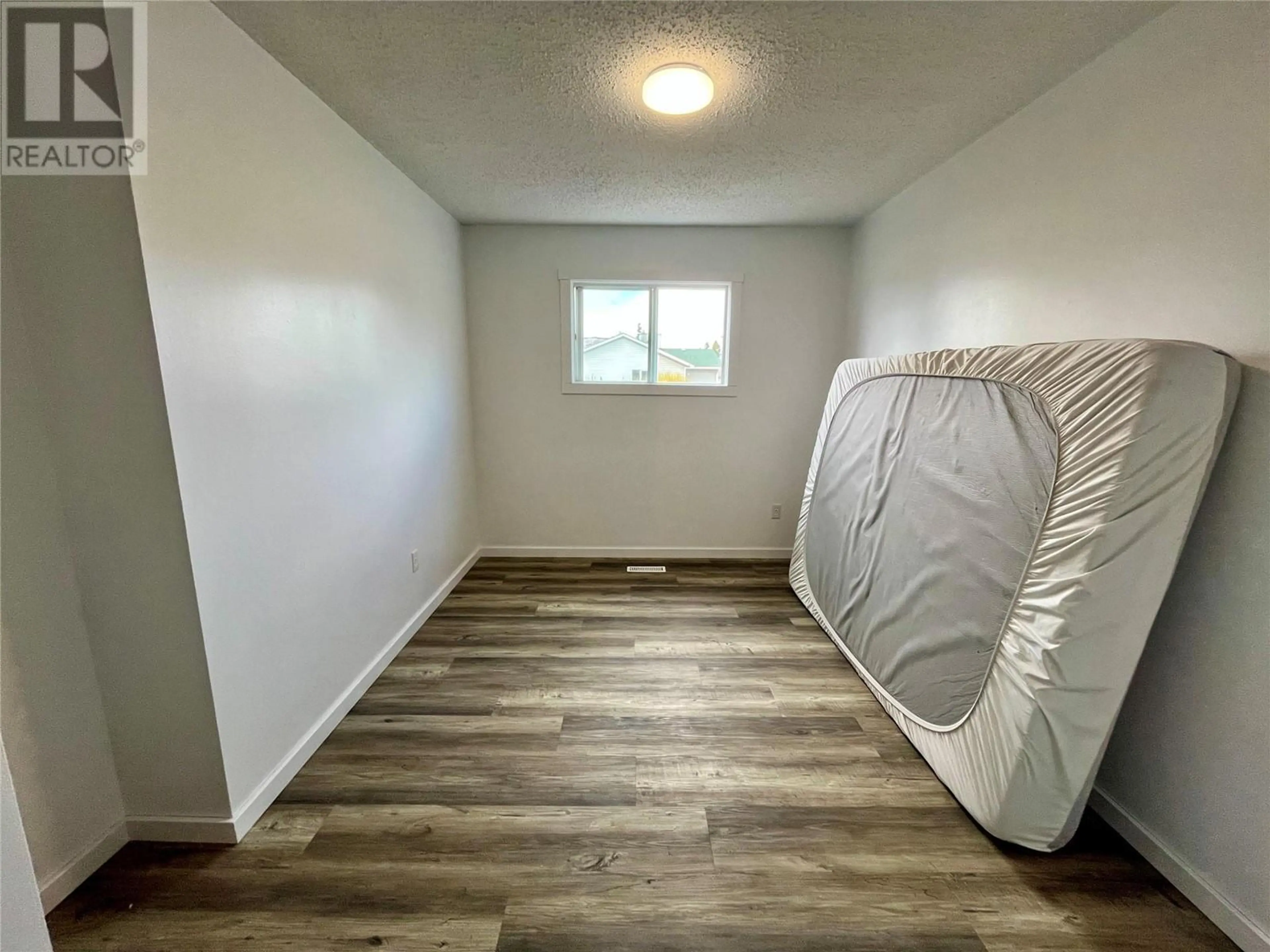 Property at 140 SPRUCE AVENUE, Tumbler Ridge, BC