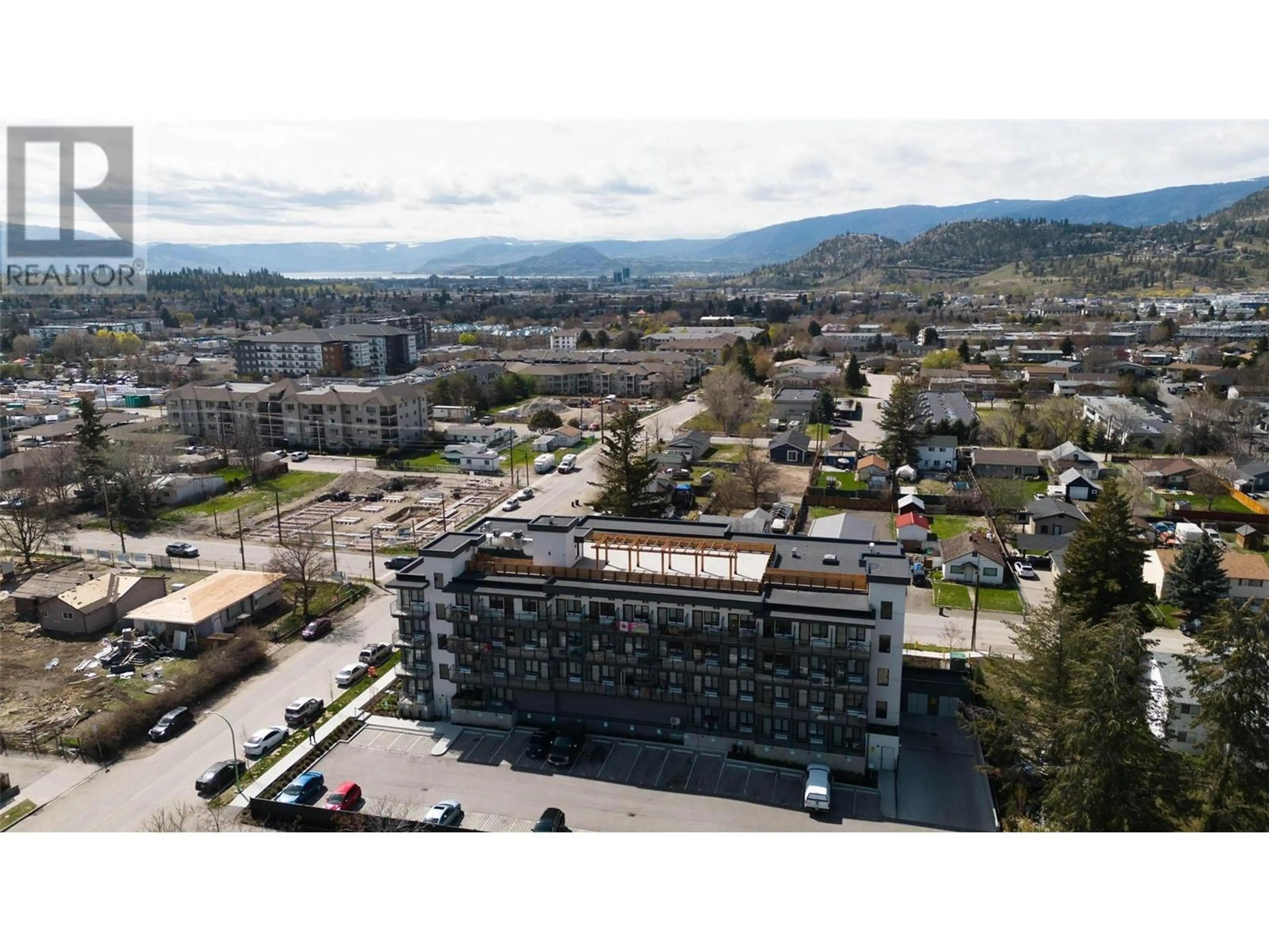 Property at #210 345 DOUGALL ROAD N, Kelowna, BC