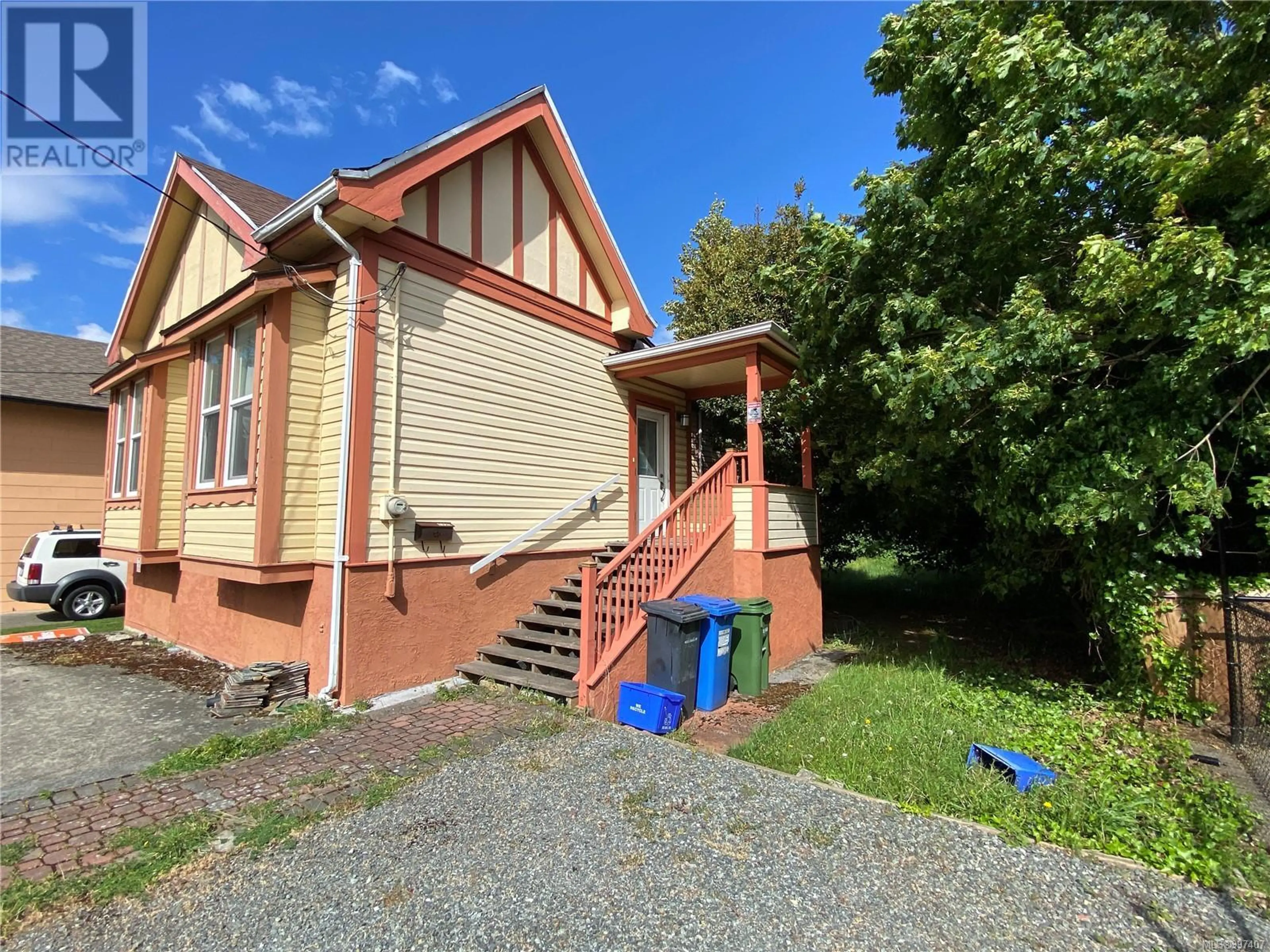 Property at 1729 FOUL BAY RD, Oak Bay, BC
