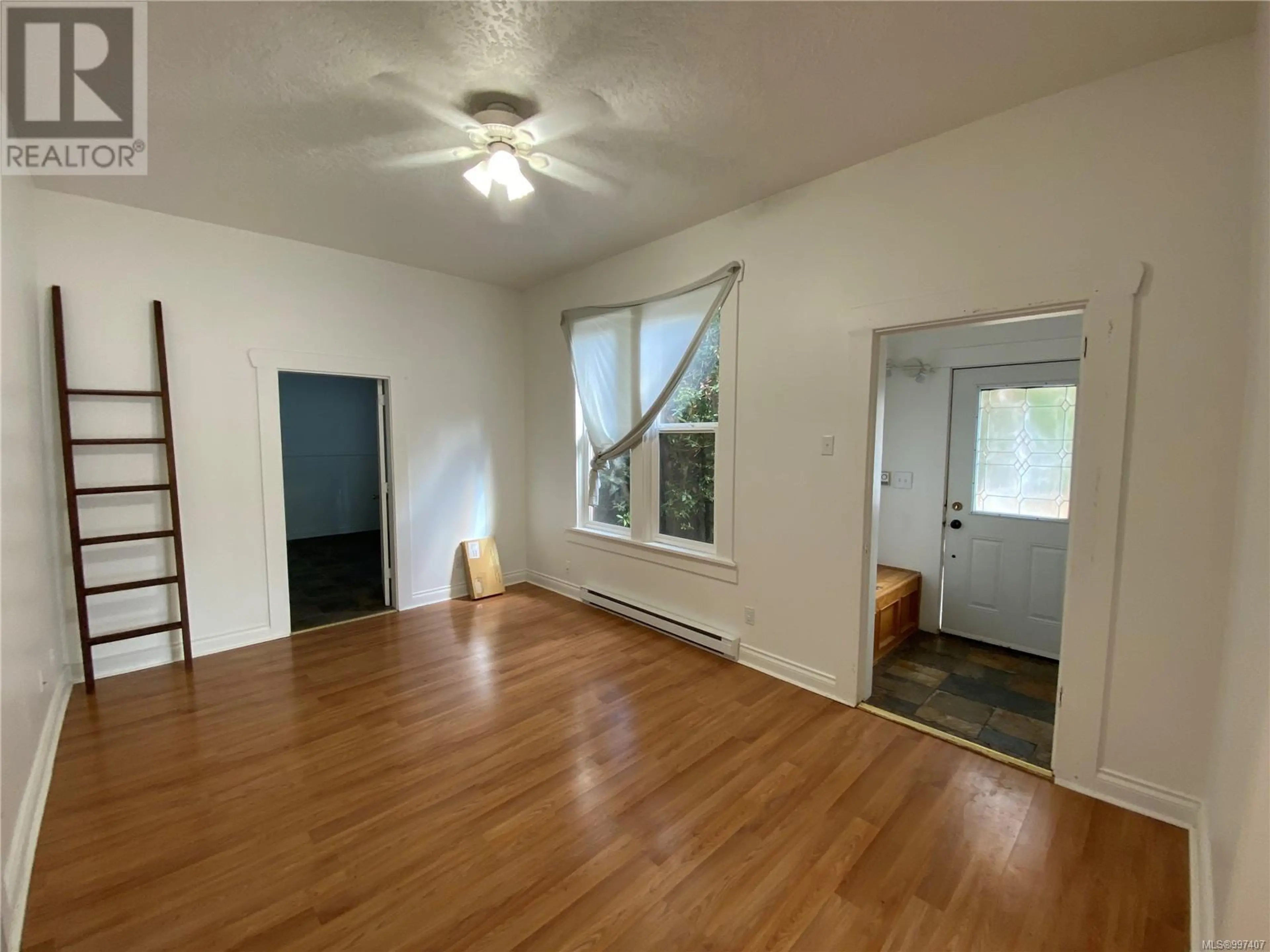 Property at 1729 FOUL BAY RD, Oak Bay, BC