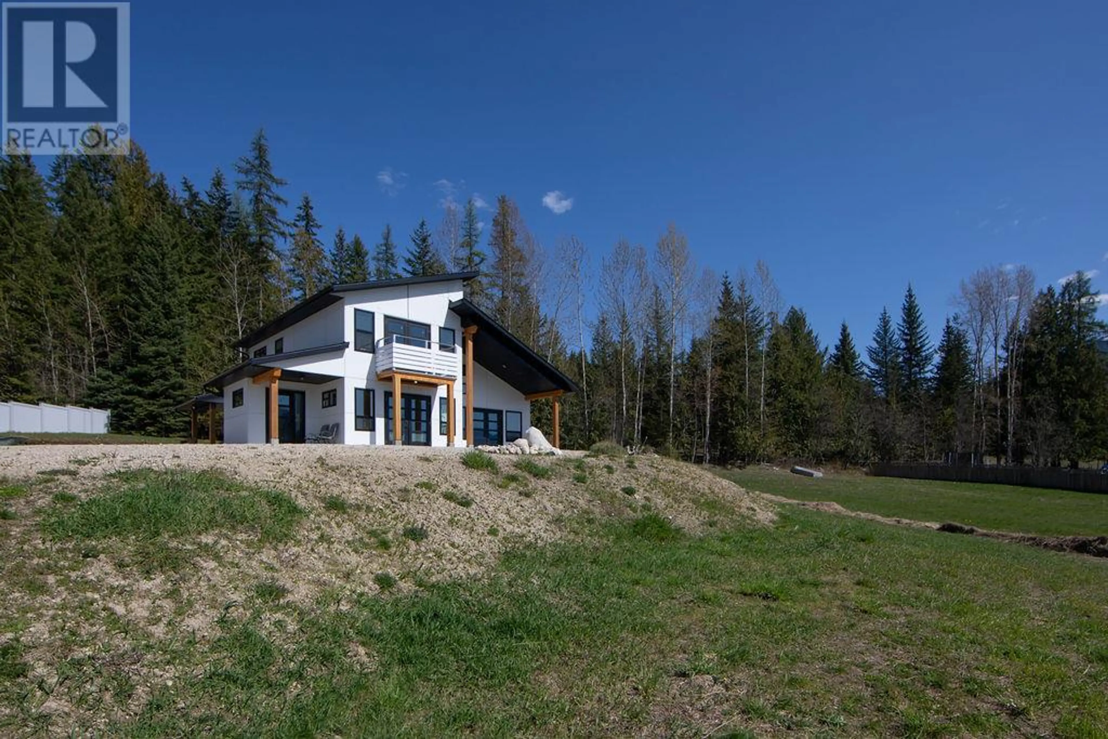 Property at 215 COTSWOLD ROAD, Nakusp, BC