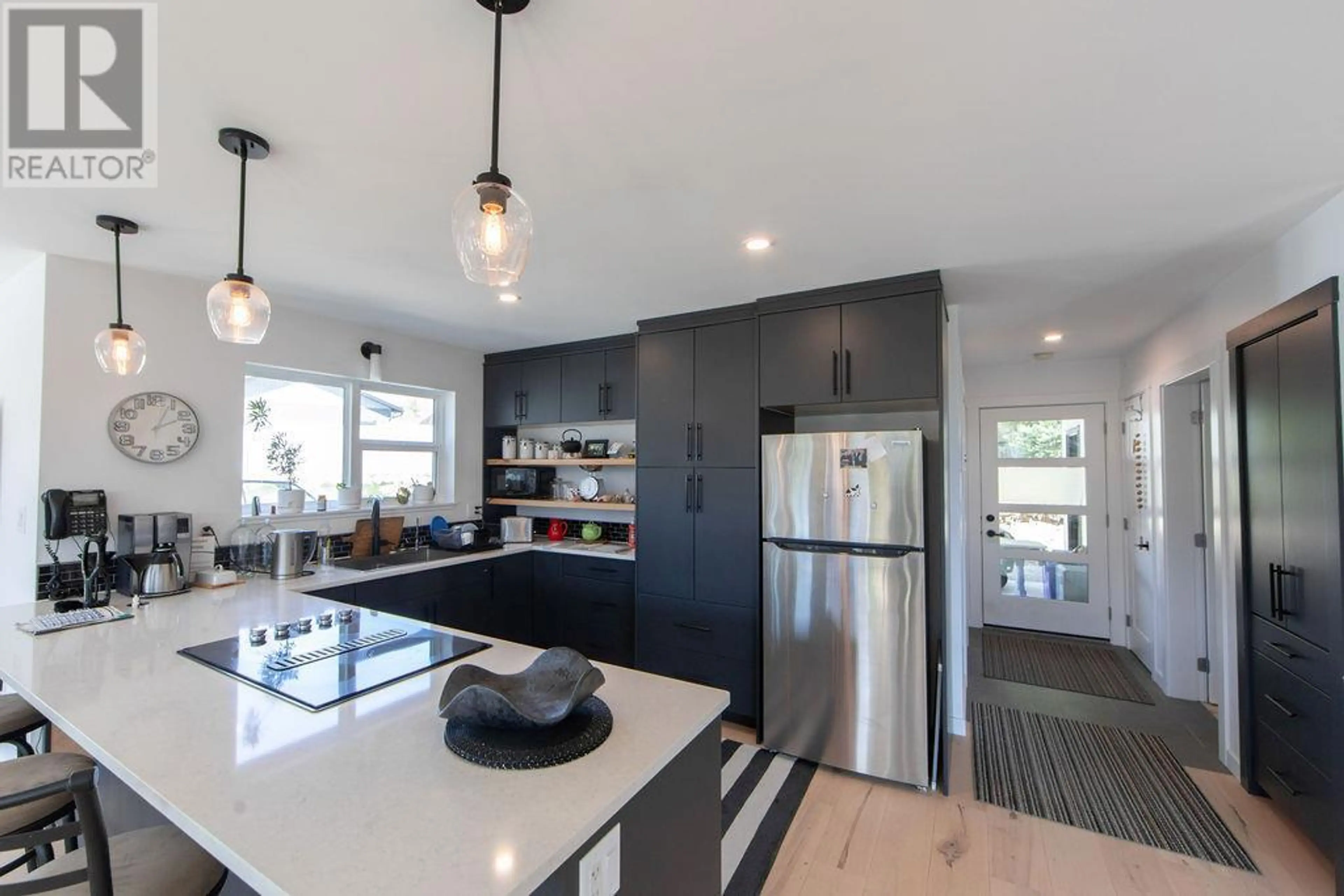 Property at 215 COTSWOLD ROAD, Nakusp, BC