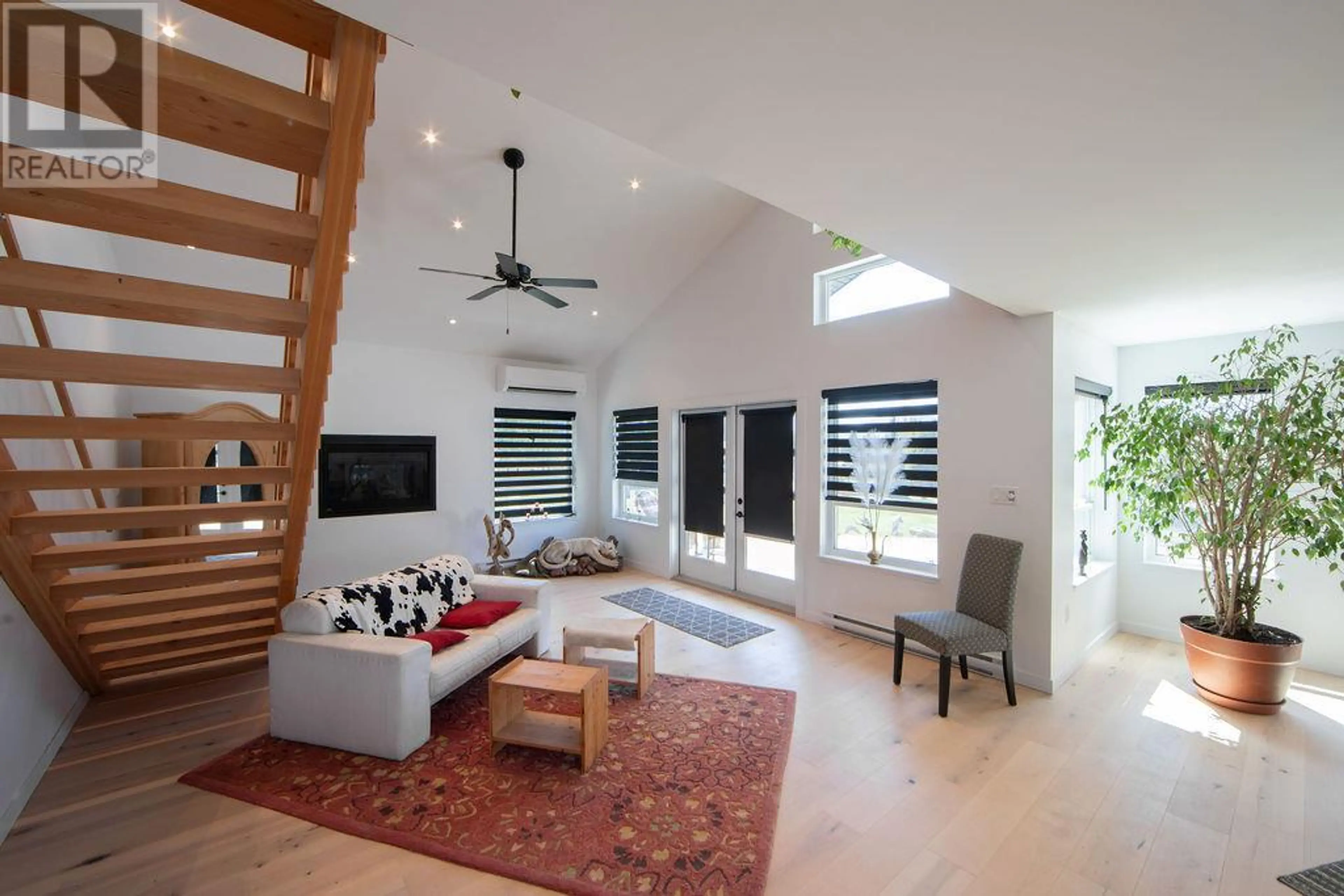 Property at 215 COTSWOLD ROAD, Nakusp, BC