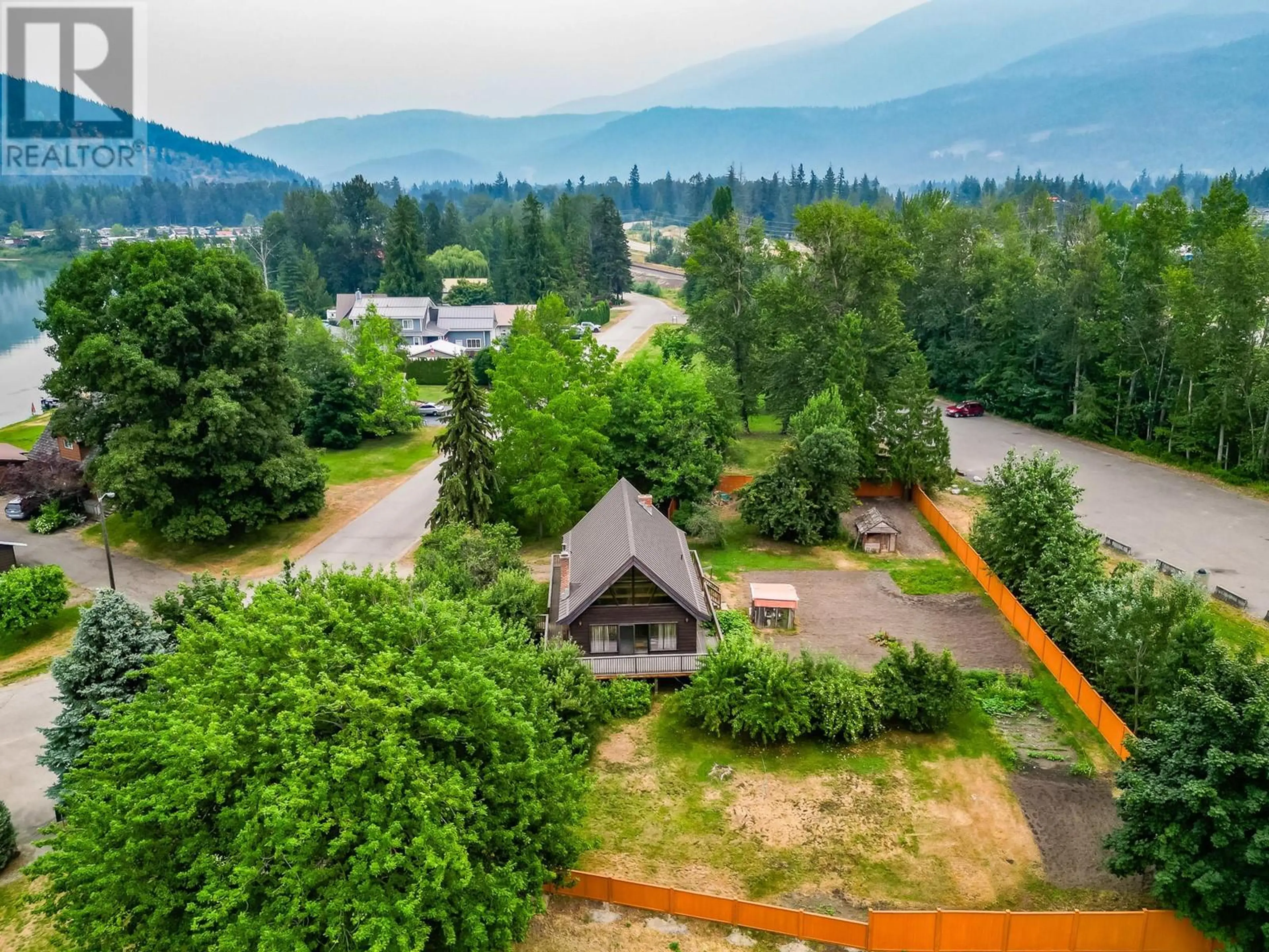 Property at 1416 SILVER SANDS ROAD, Sicamous, BC