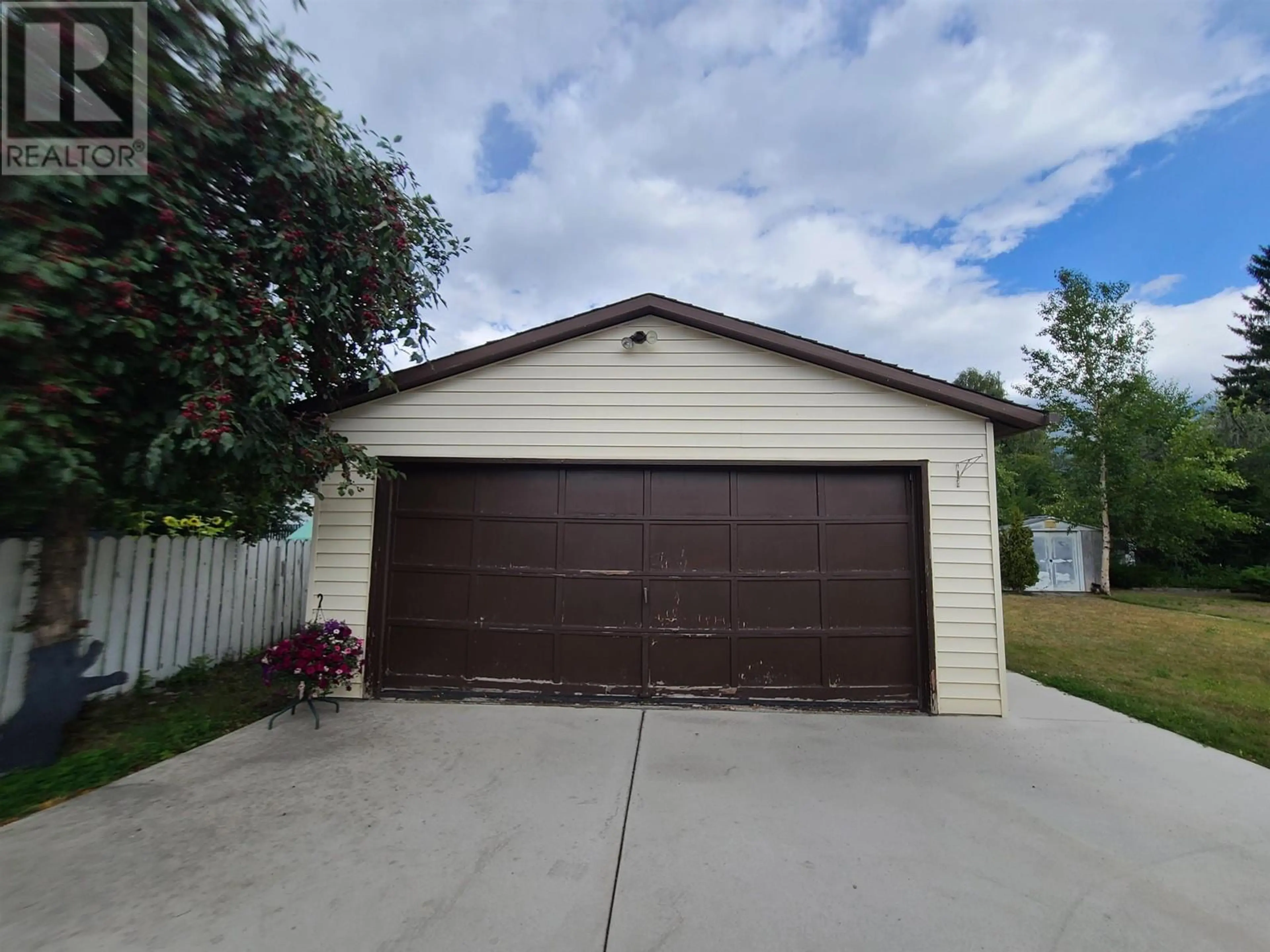 Property at 1480 7TH AVENUE, Valemount, BC