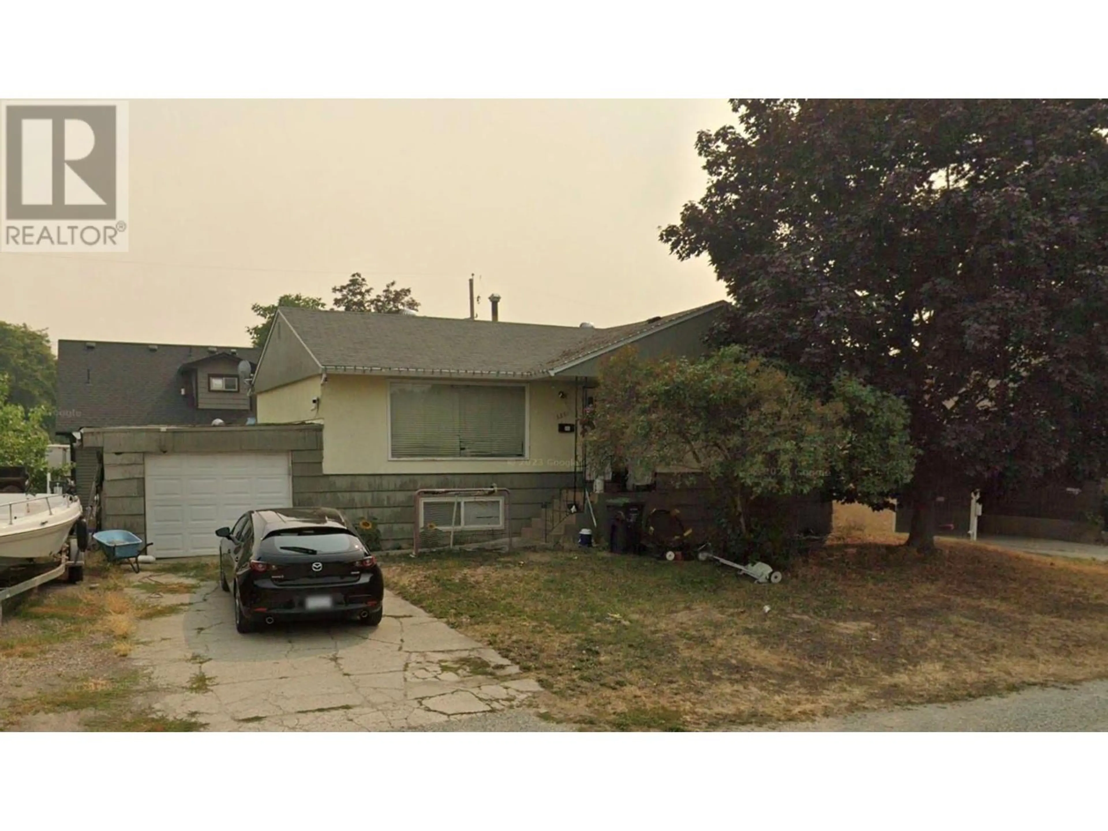 Property at 2261 BURNETT STREET, Kelowna, BC